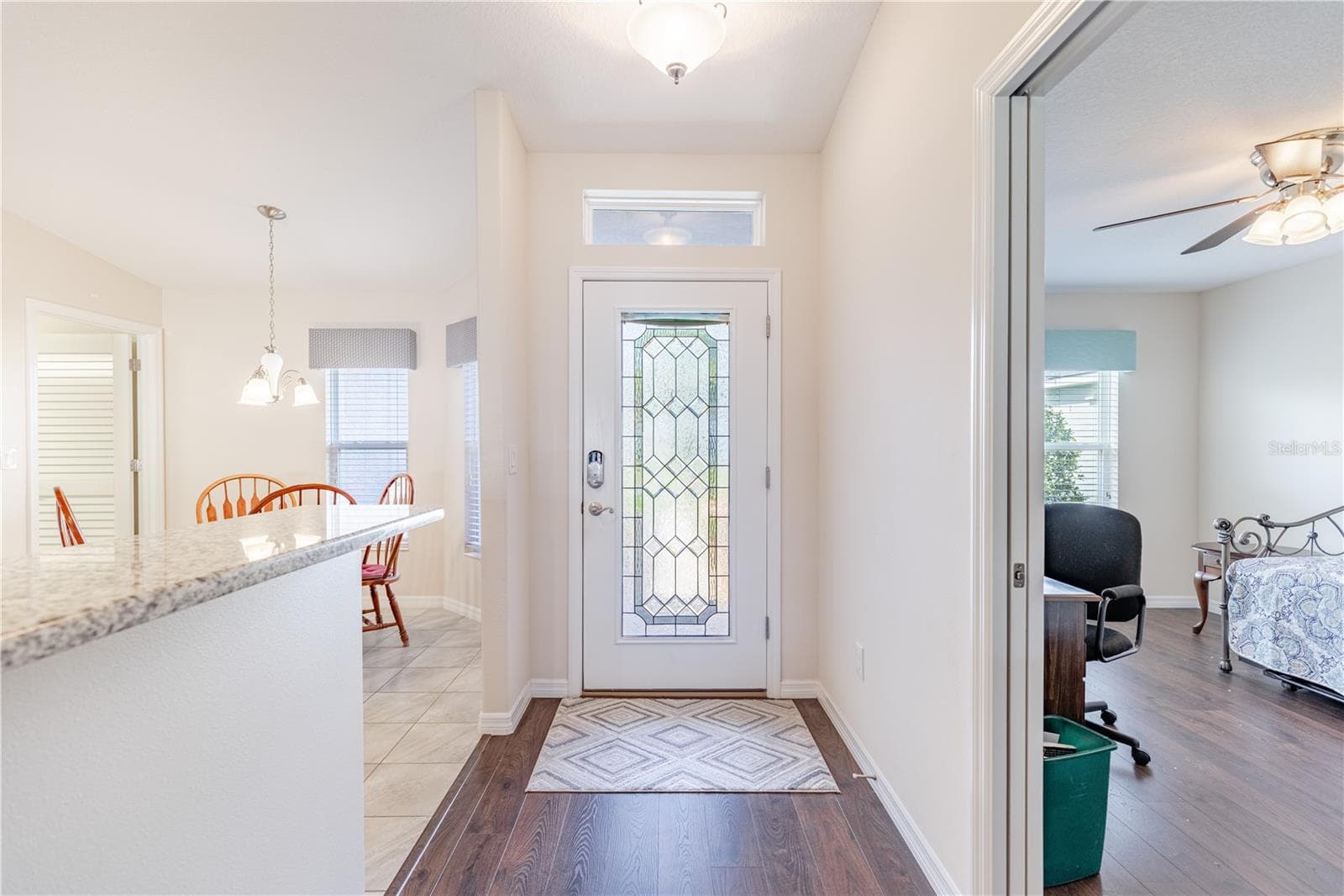Single Family Residence at 27118 ROANOKE DR, LEESBURG, photo 13 of 38