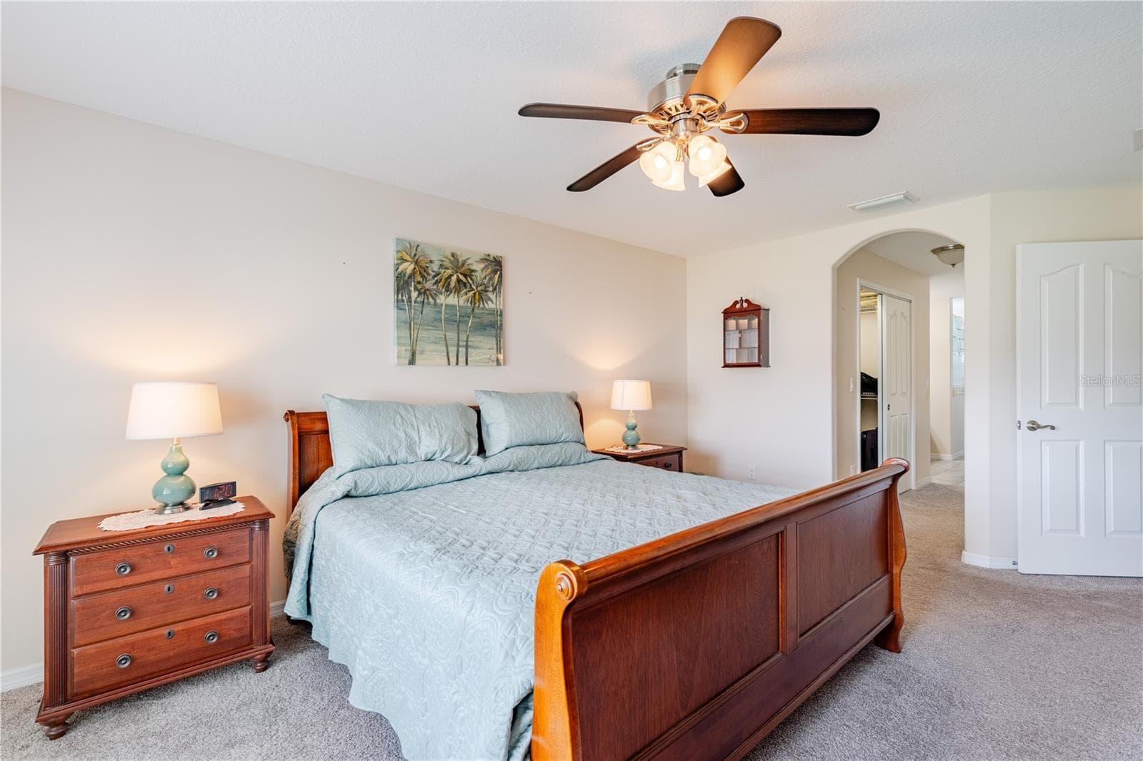 Single Family Residence at 27118 ROANOKE DR, LEESBURG, photo 21 of 38