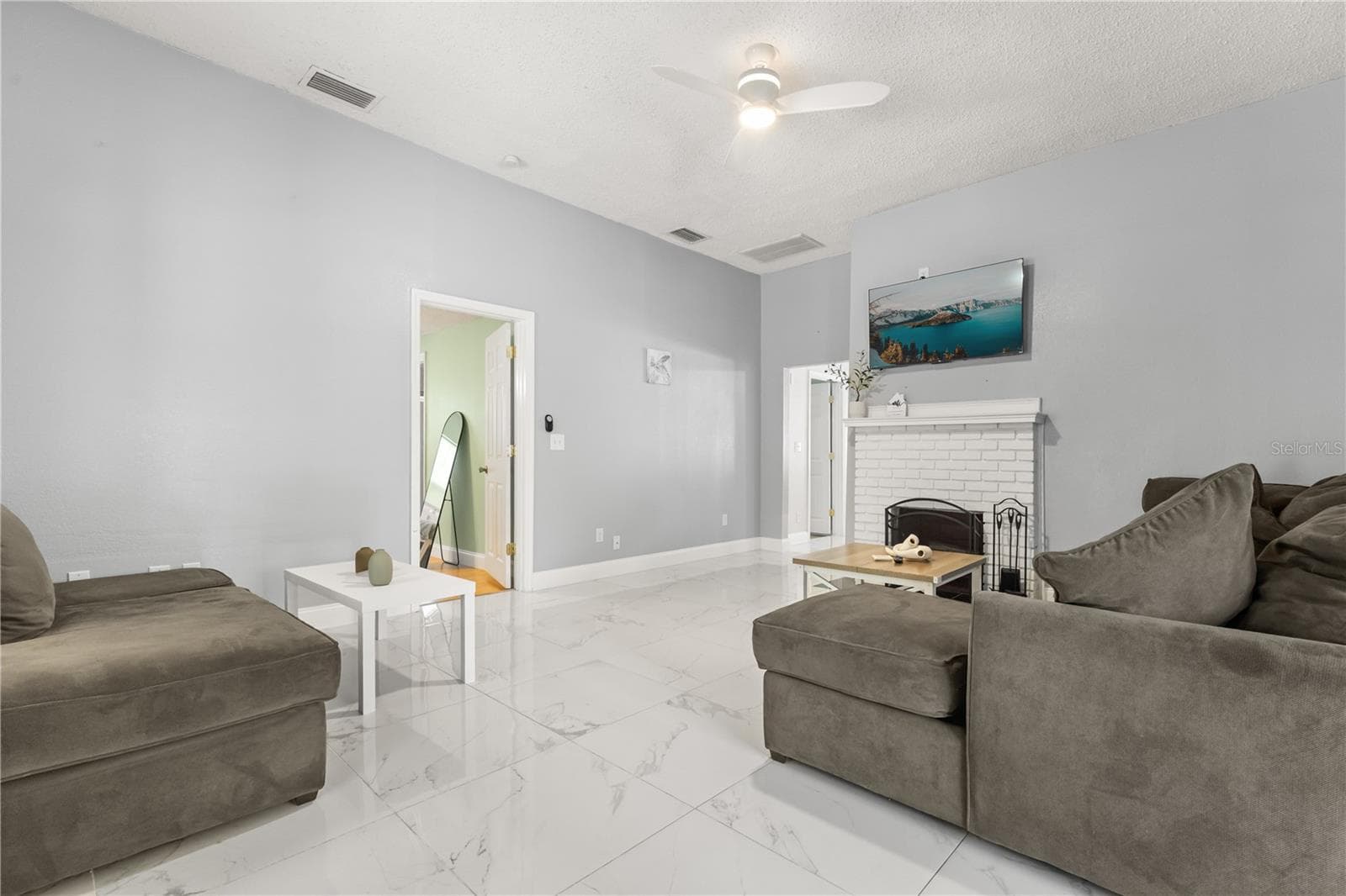 Triplex at 306 MARSHALL ST, CLEARWATER, photo 4 of 82