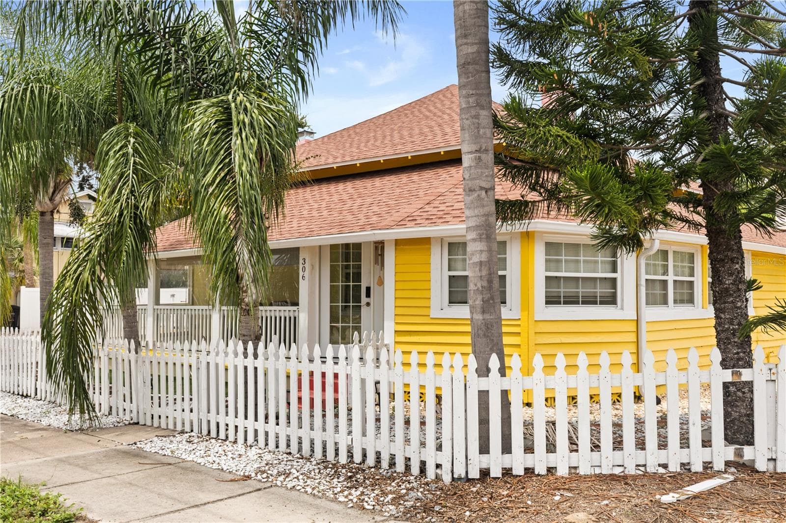 Triplex at 306 MARSHALL ST, CLEARWATER, photo 23 of 82