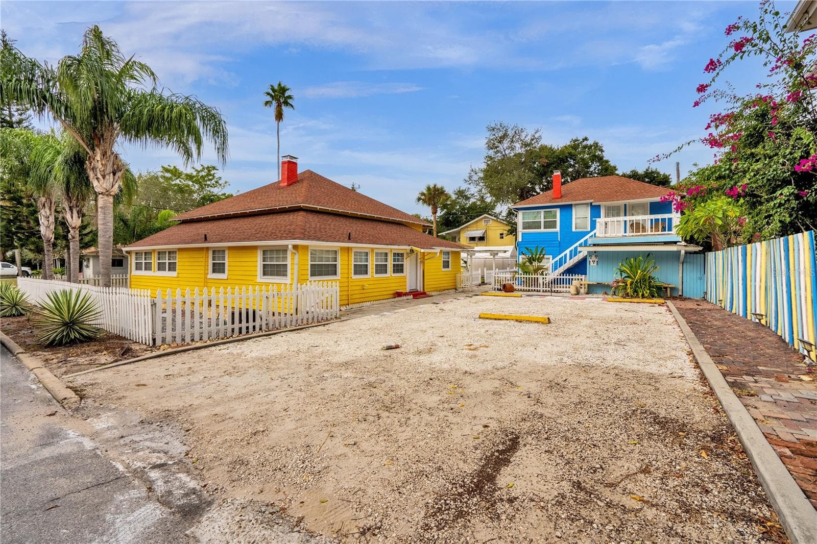 Triplex at 306 MARSHALL ST, CLEARWATER, photo 25 of 82