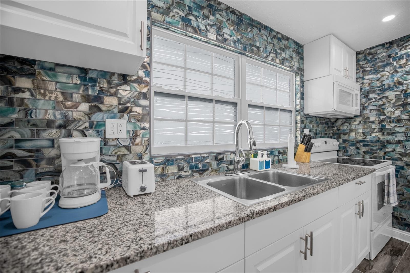 Triplex at 306 MARSHALL ST, CLEARWATER, photo 54 of 82