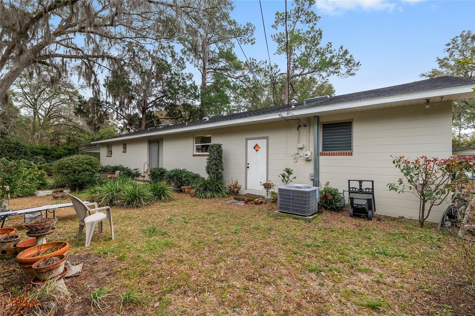 Large Backyard! - 3710 NW 22ND PL, GAINESVILLE