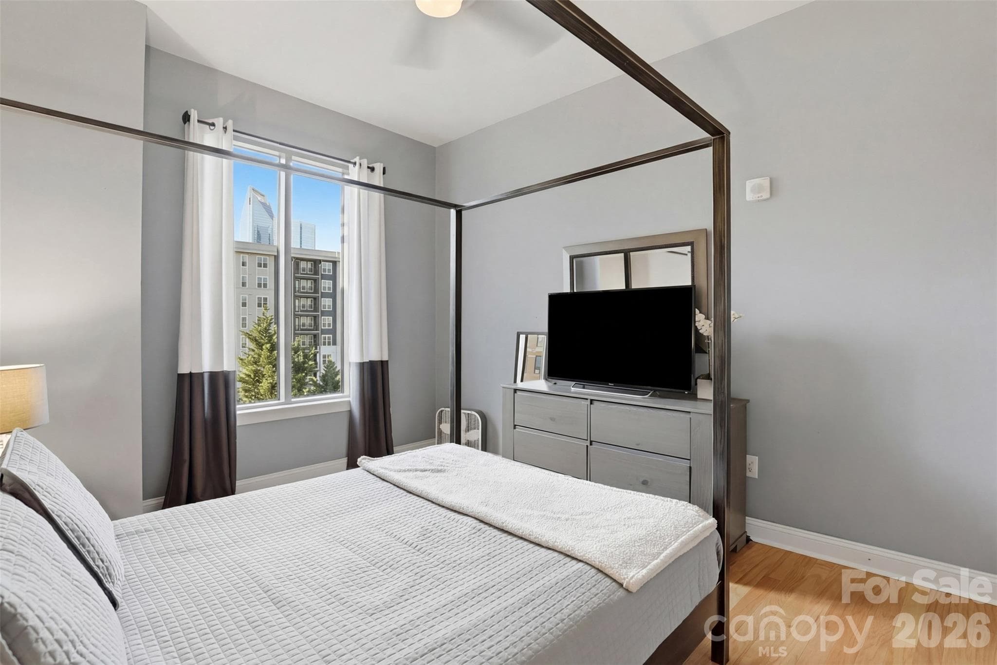 Bedroom 2 - Charlotte