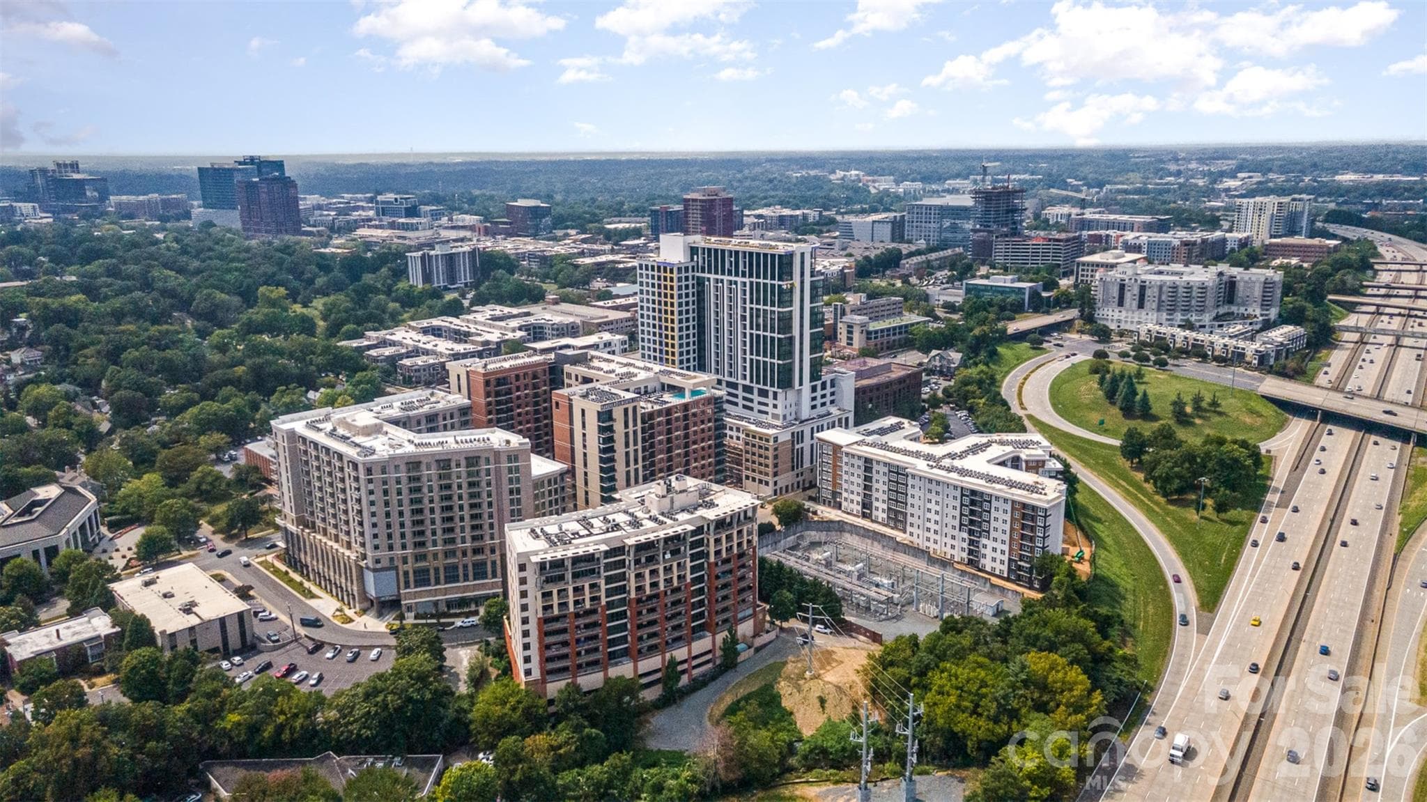 Easy access to Southend attractions - Charlotte