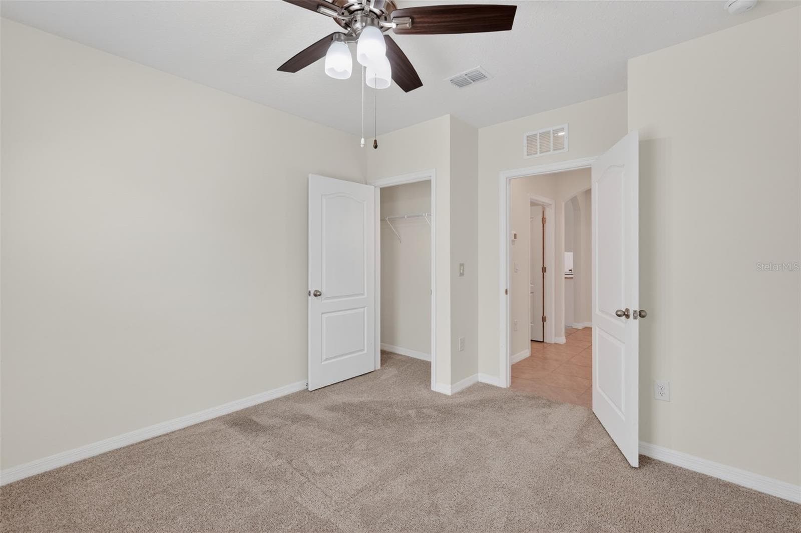 Single Family Residence at 1673 BARBERRY DR, KISSIMMEE, photo 28 of 46