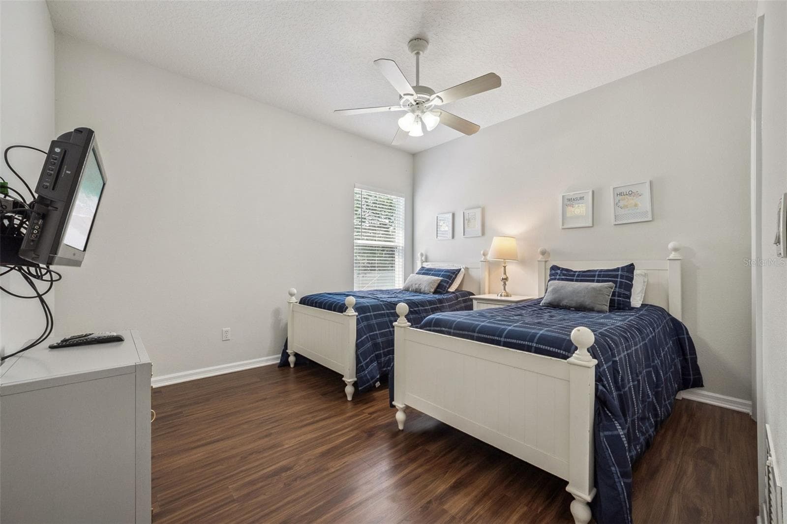 Single Family Residence at 7412 DEVEREAUX ST, REUNION, photo 32 of 62