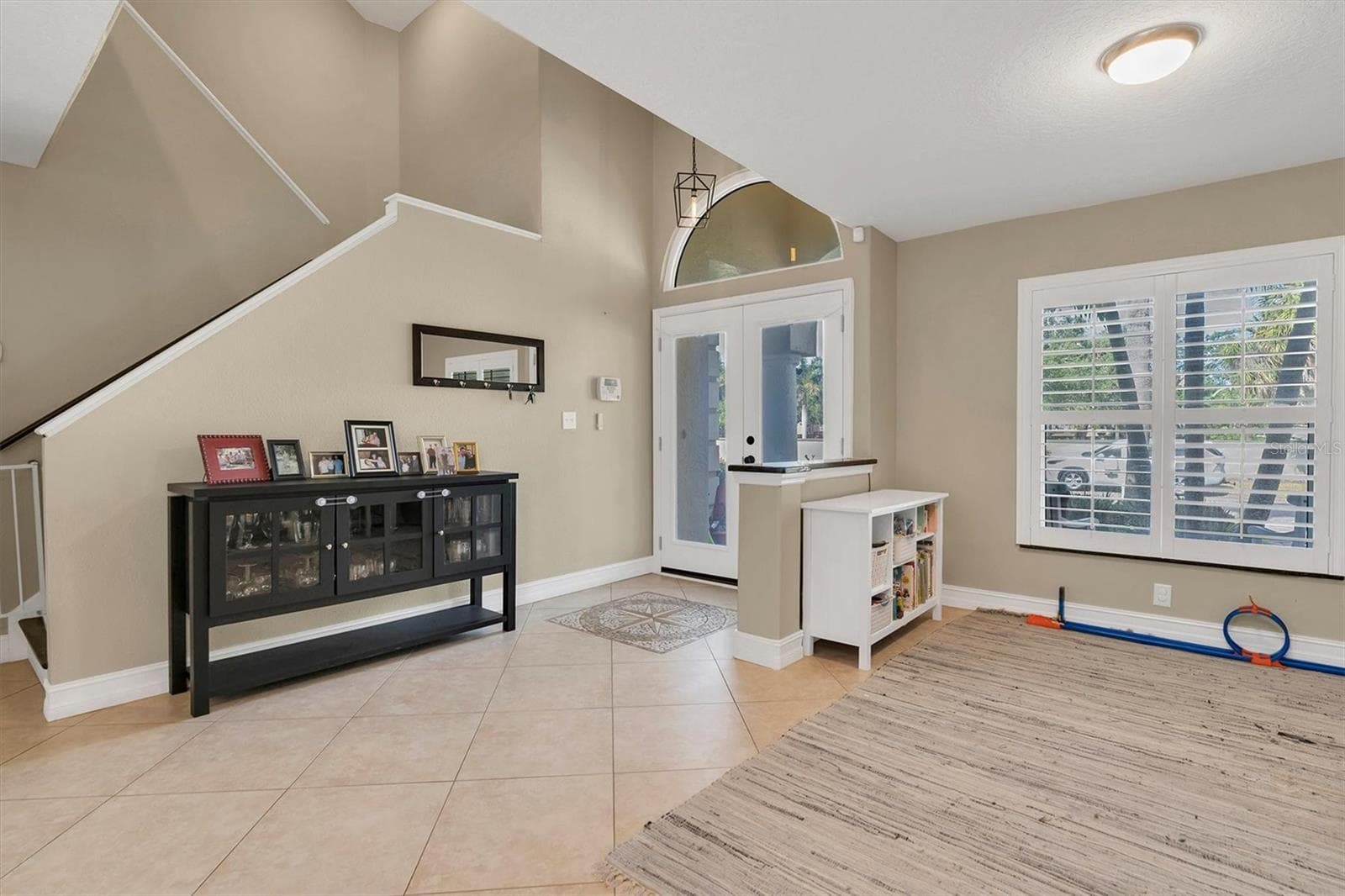 Single Family Residence at 906 LANDMARK CIR S, TIERRA VERDE, photo 5 of 47