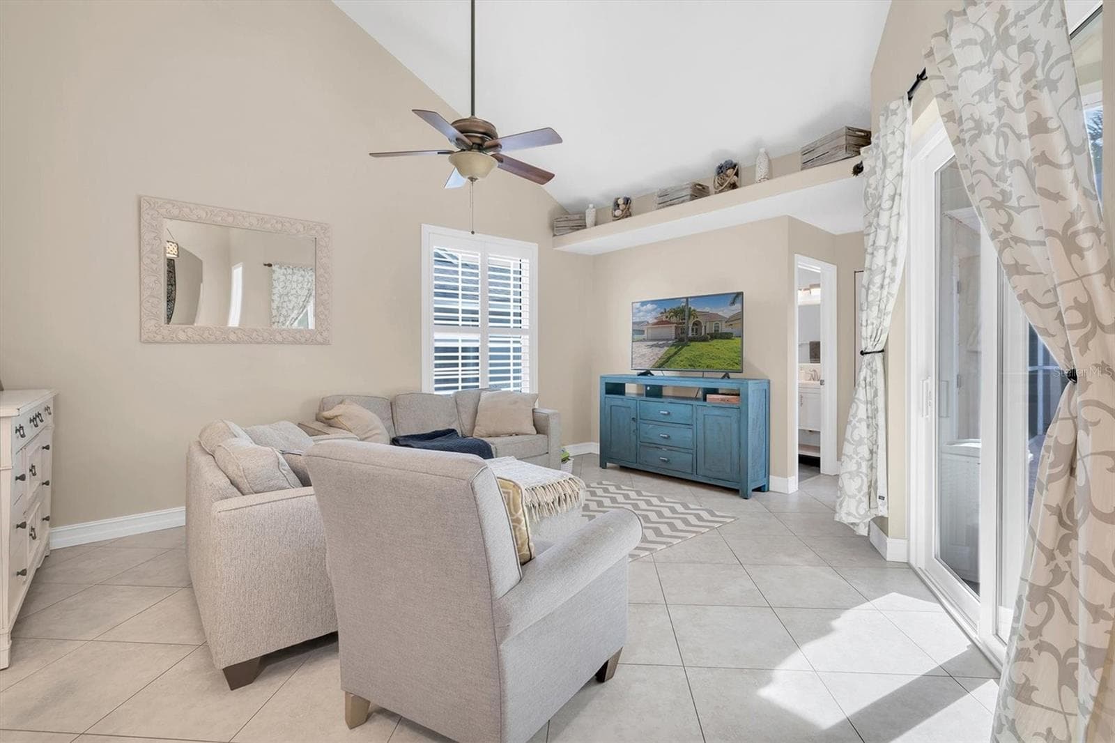 Single Family Residence at 906 LANDMARK CIR S, TIERRA VERDE, photo 8 of 47
