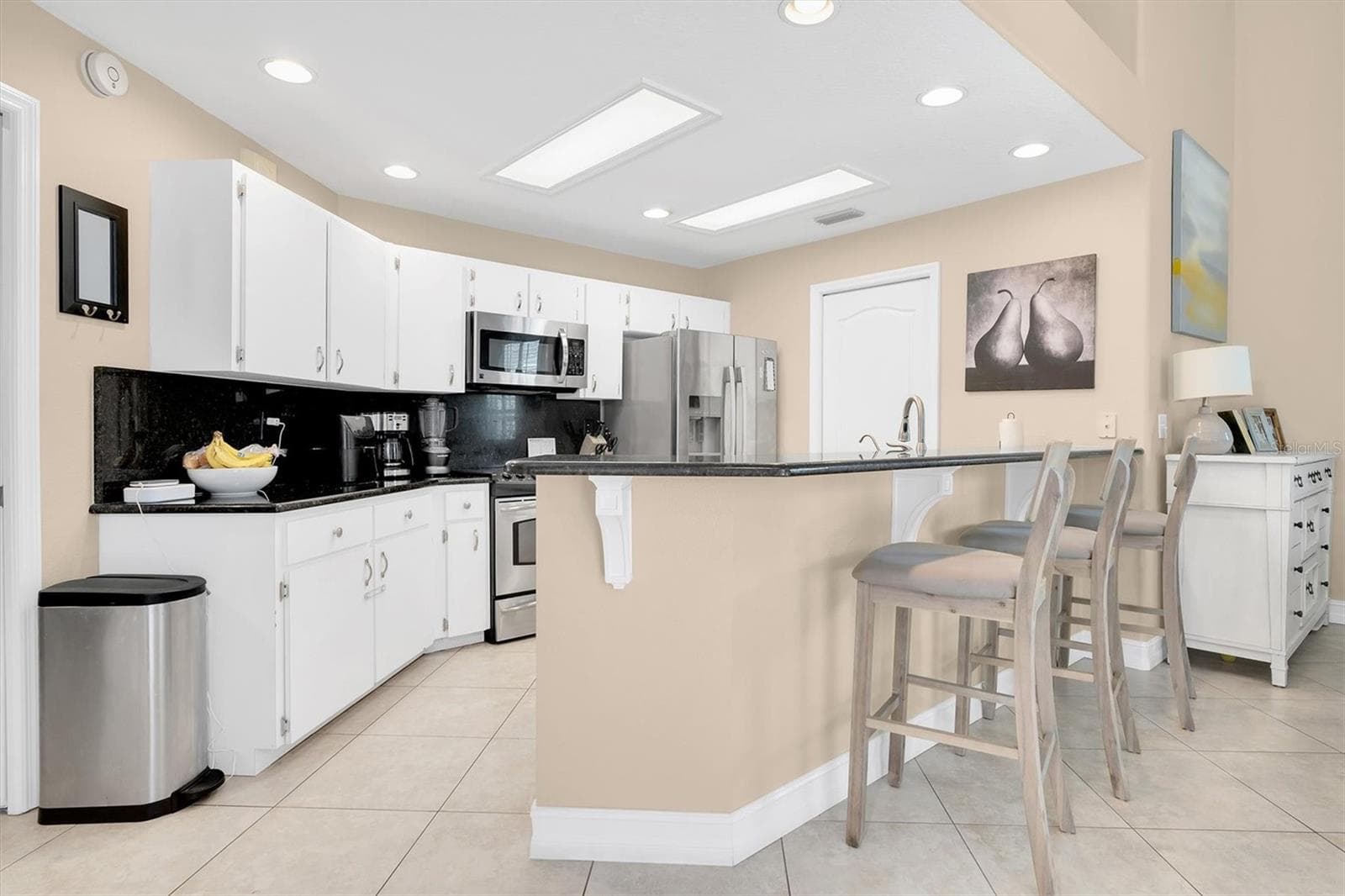 Single Family Residence at 906 LANDMARK CIR S, TIERRA VERDE, photo 12 of 47