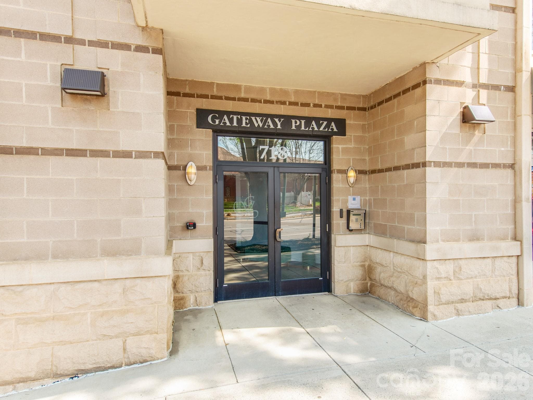 entrance - Charlotte
