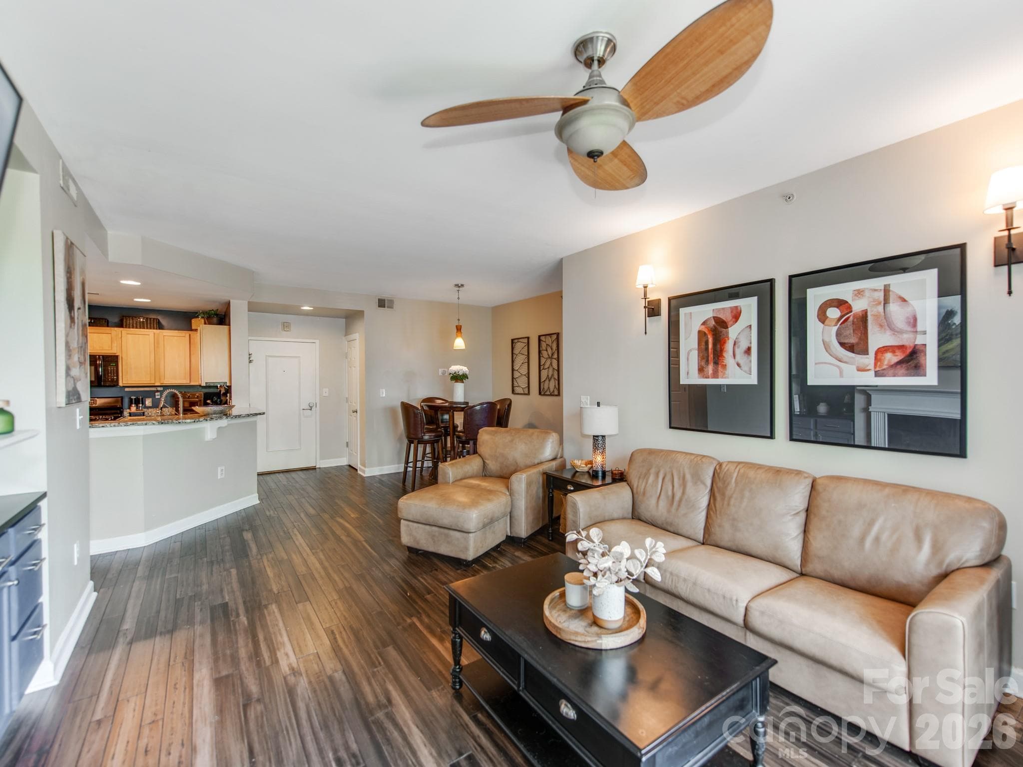 great open concept floor plan - Charlotte