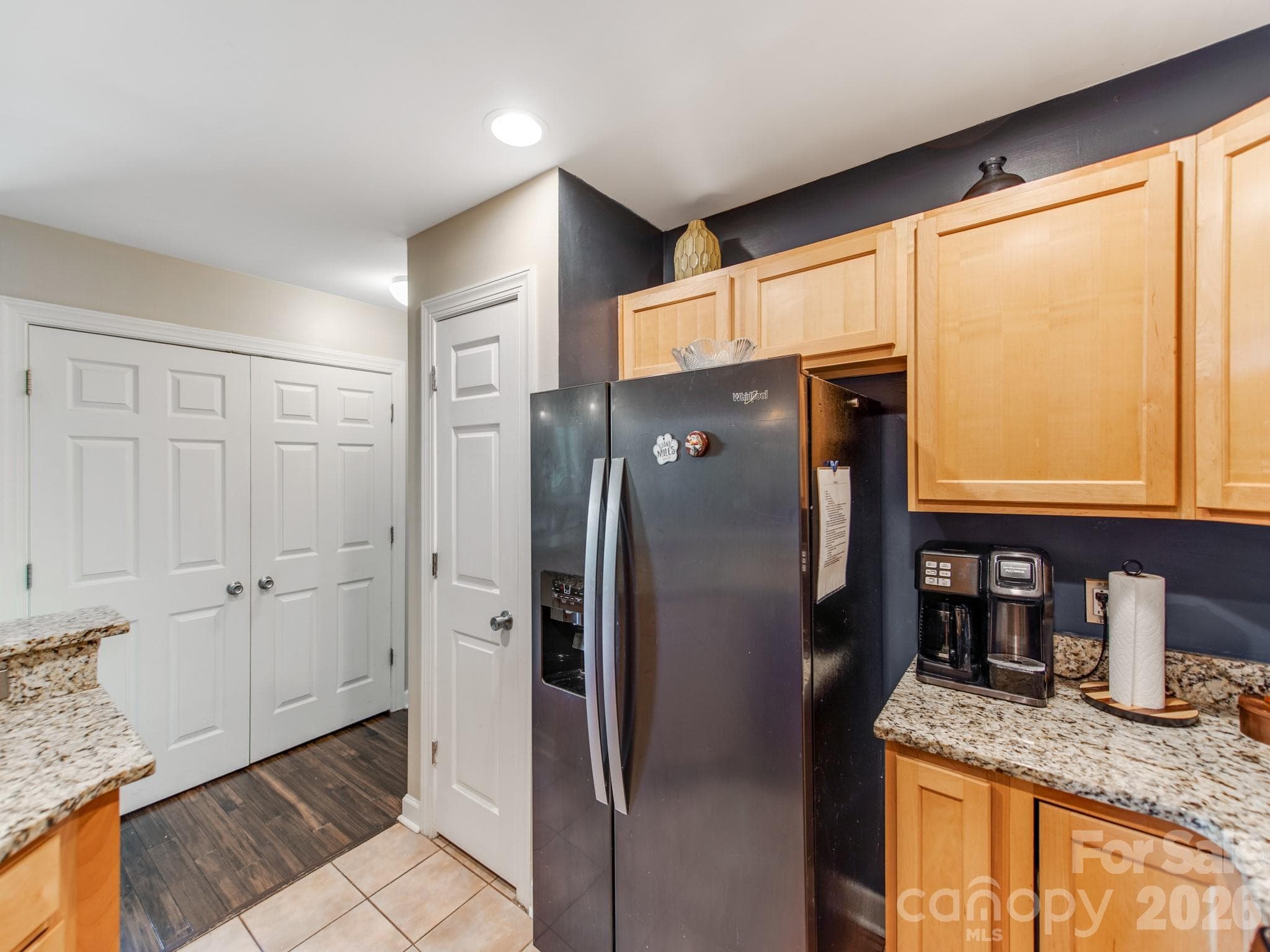 upgraded refrigerator - Charlotte