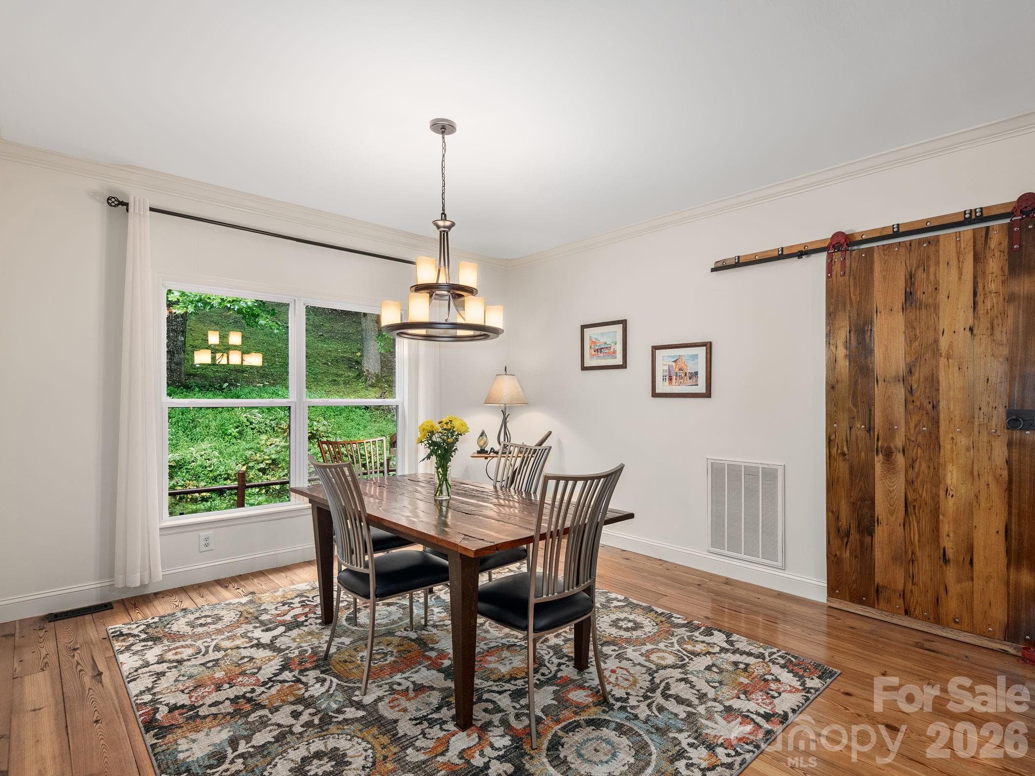 Single Family Residence at Weaverville, photo 9 of 42