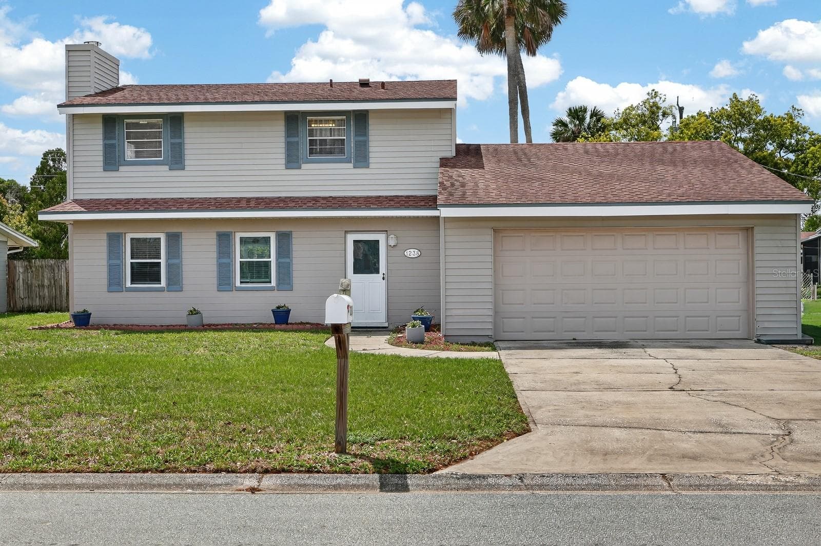 1238 SUWANEE RD
