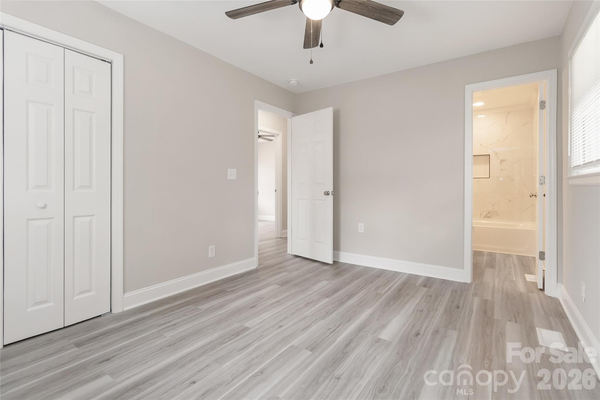 Single Family Residence at 6726 Barrington Drive, Charlotte, photo 15 of 19