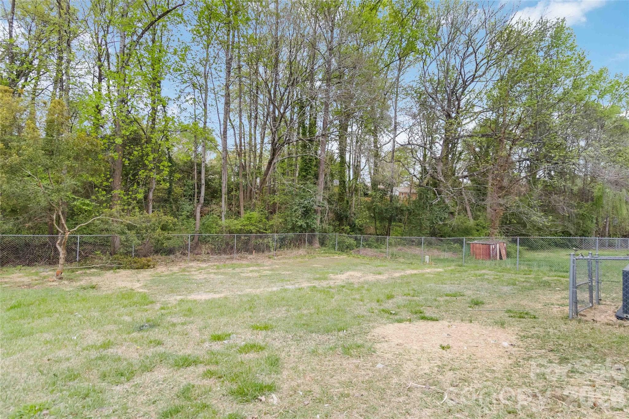 Single Family Residence at 6726 Barrington Drive, Charlotte, photo 19 of 19