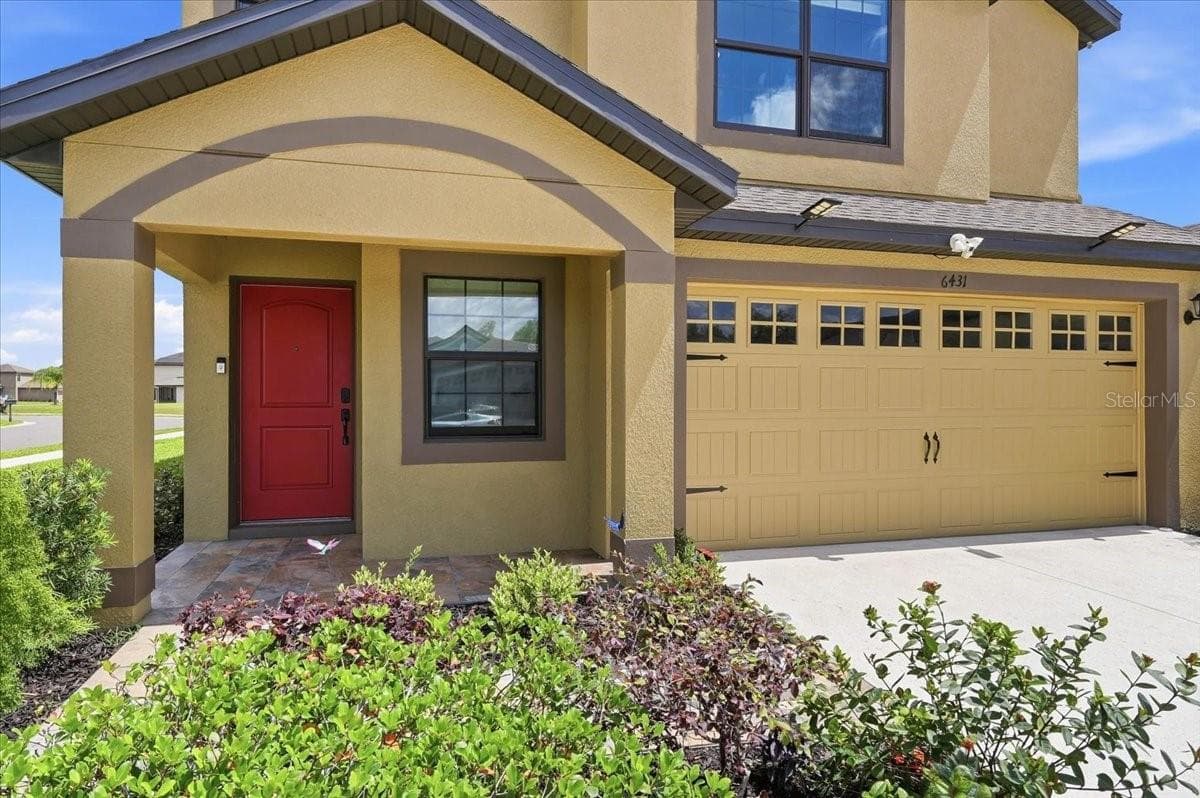 Single Family Residence at 6431 COMO PL, LAKELAND, photo 3 of 39