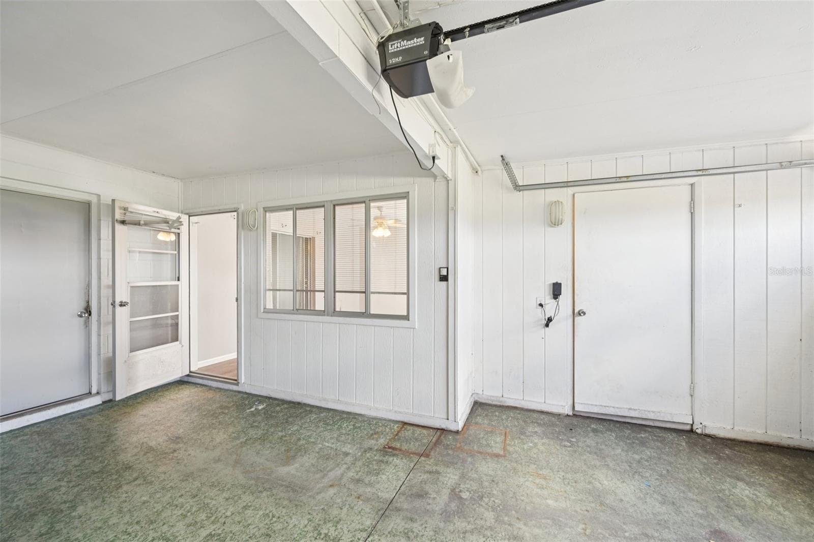 Townhouse at 1010 N PEBBLE BEACH BLVD, SUN CITY CENTER, photo 21 of 44
