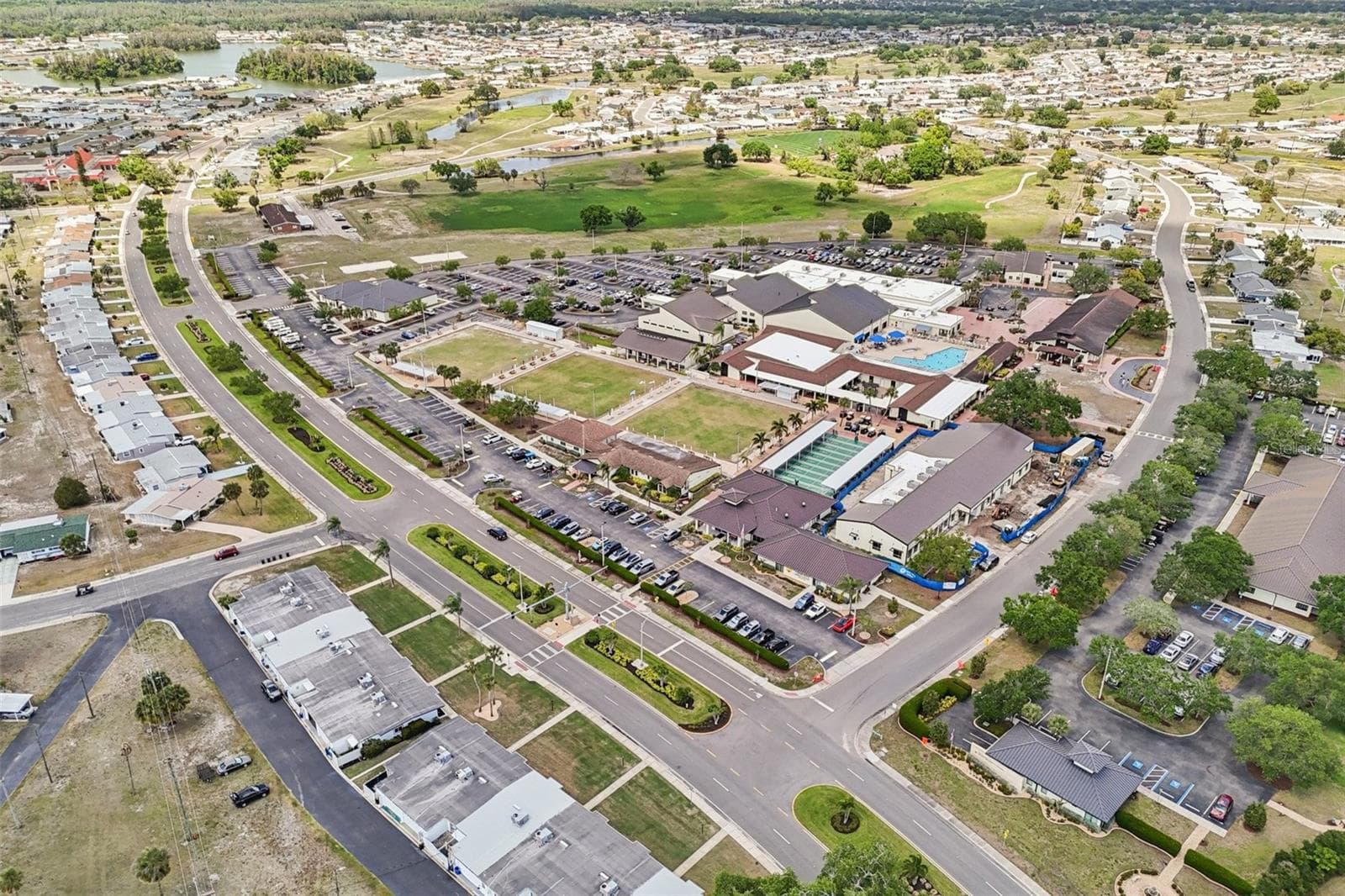 Townhouse at 1010 N PEBBLE BEACH BLVD, SUN CITY CENTER, photo 34 of 44