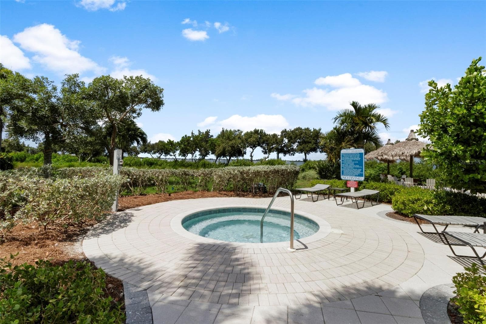 Condominium at 289 SAPPHIRE LAKE DR #202, BRADENTON, photo 37 of 62