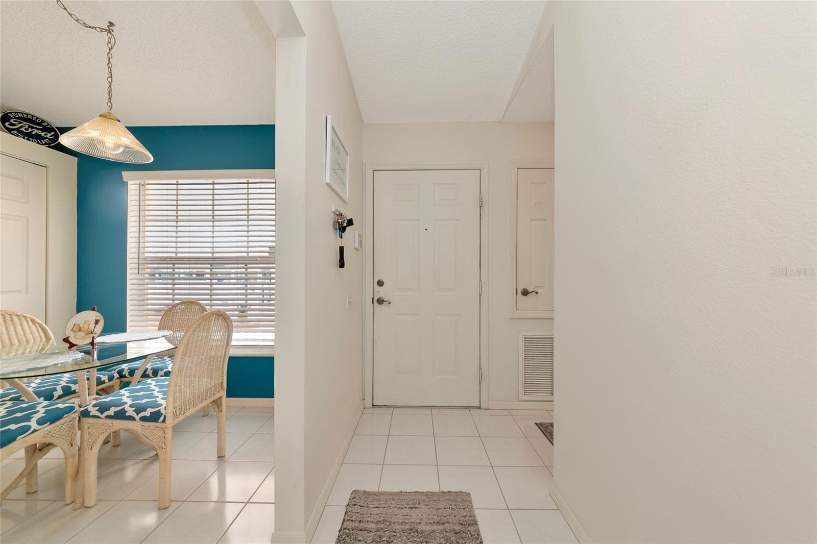 Condominium at 4206 CADDIE DR E #201, BRADENTON, photo 6 of 70