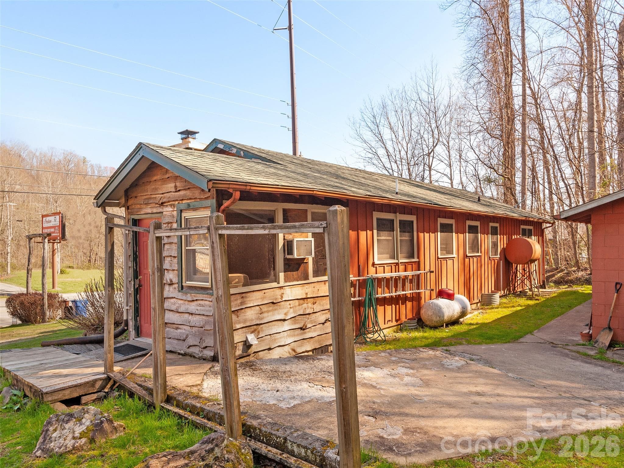 Free Standing Store at 1361 & 1369 Soco Road, Maggie Valley, photo 16 of 24