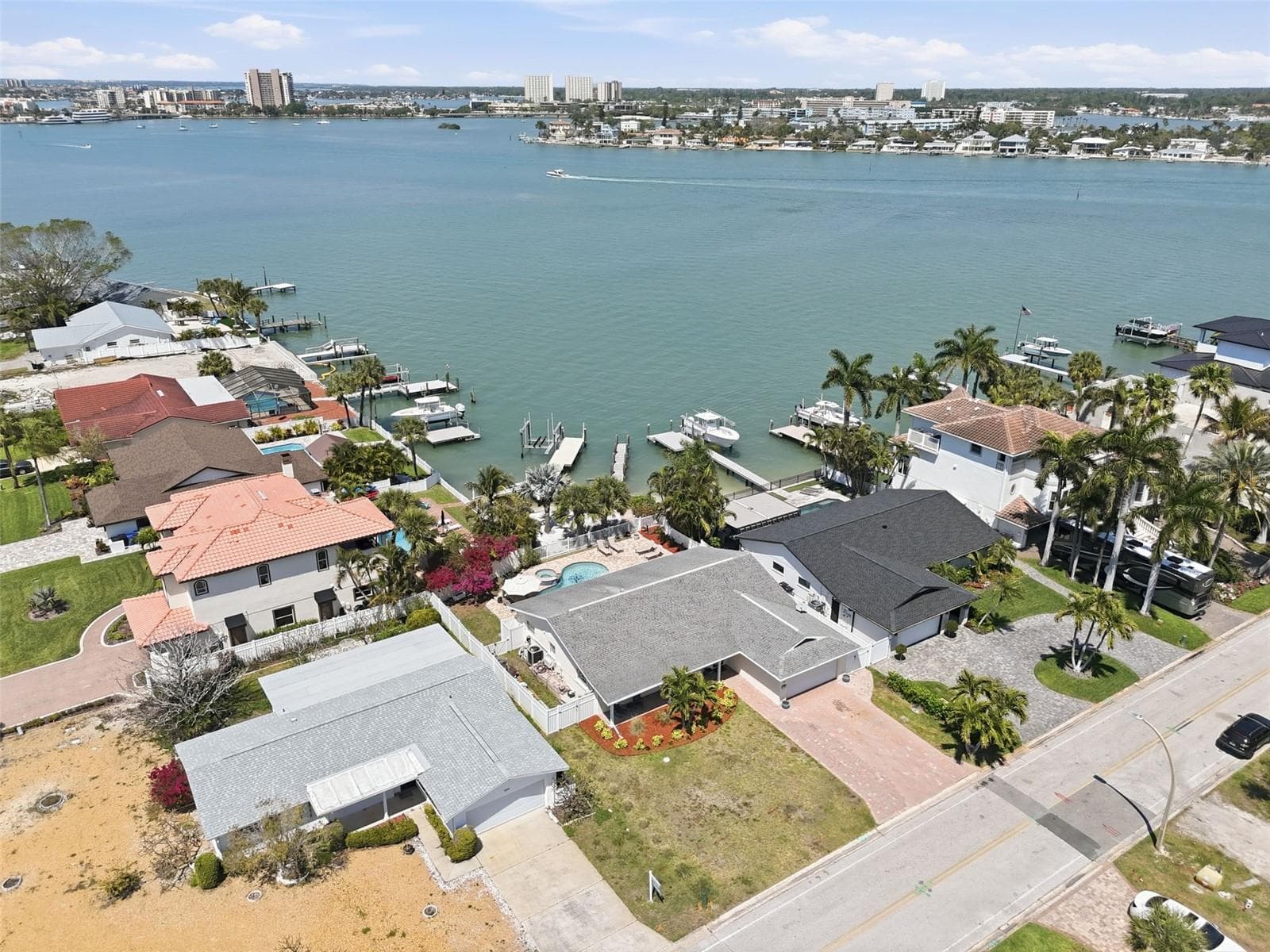 Open Waterfront Location - 711 64TH AVE, ST PETE BEACH