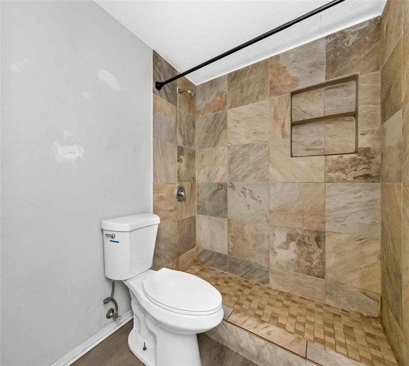 Bathroom - Shower - 4139 26TH ST N, ST PETERSBURG