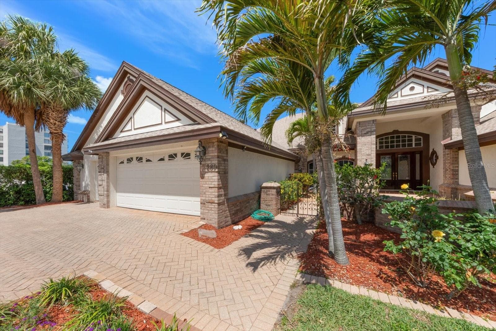 Single Family Residence at 280 BELLEVIEW BLVD, BELLEAIR, photo 2 of 35
