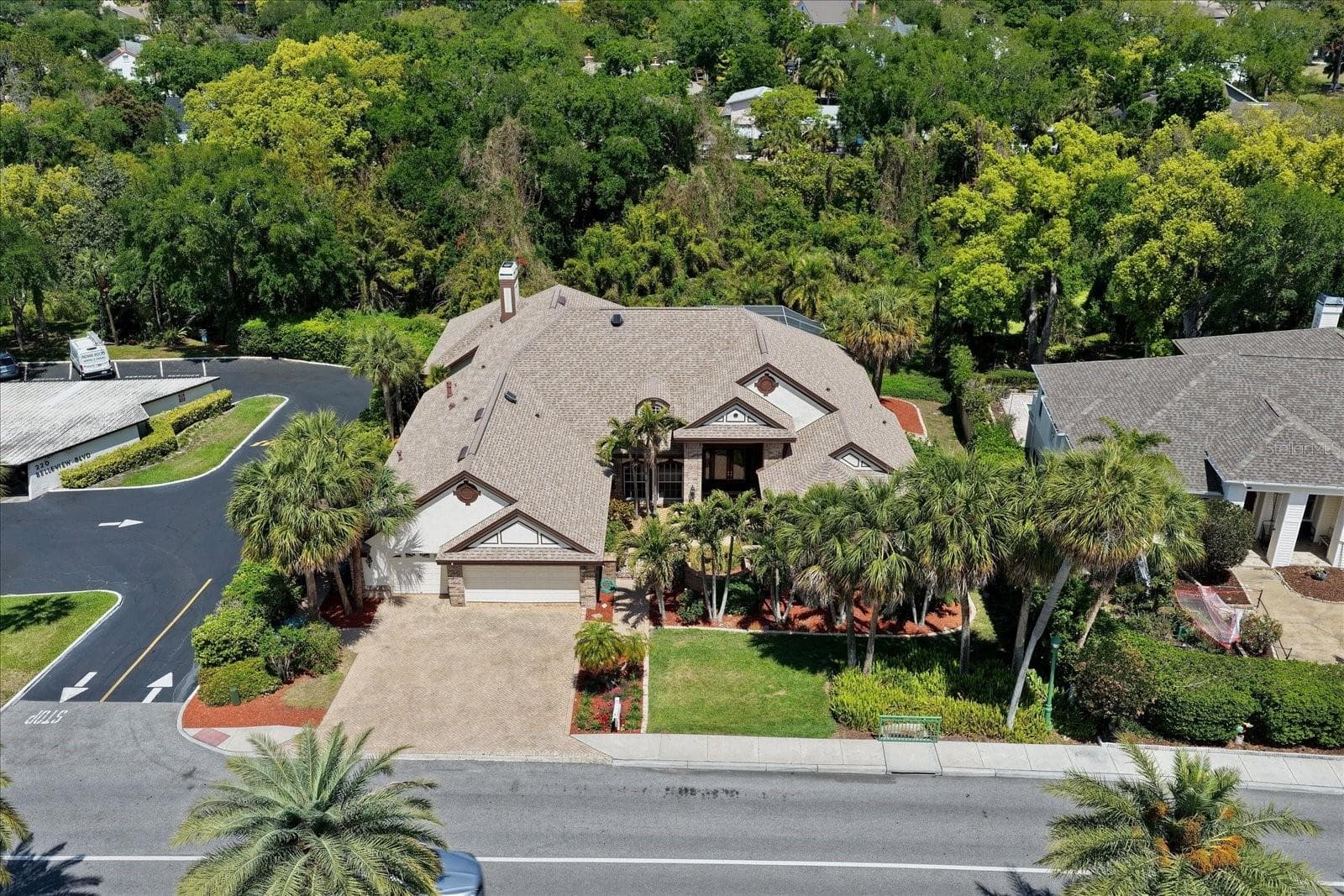 Single Family Residence at 280 BELLEVIEW BLVD, BELLEAIR, photo 3 of 35