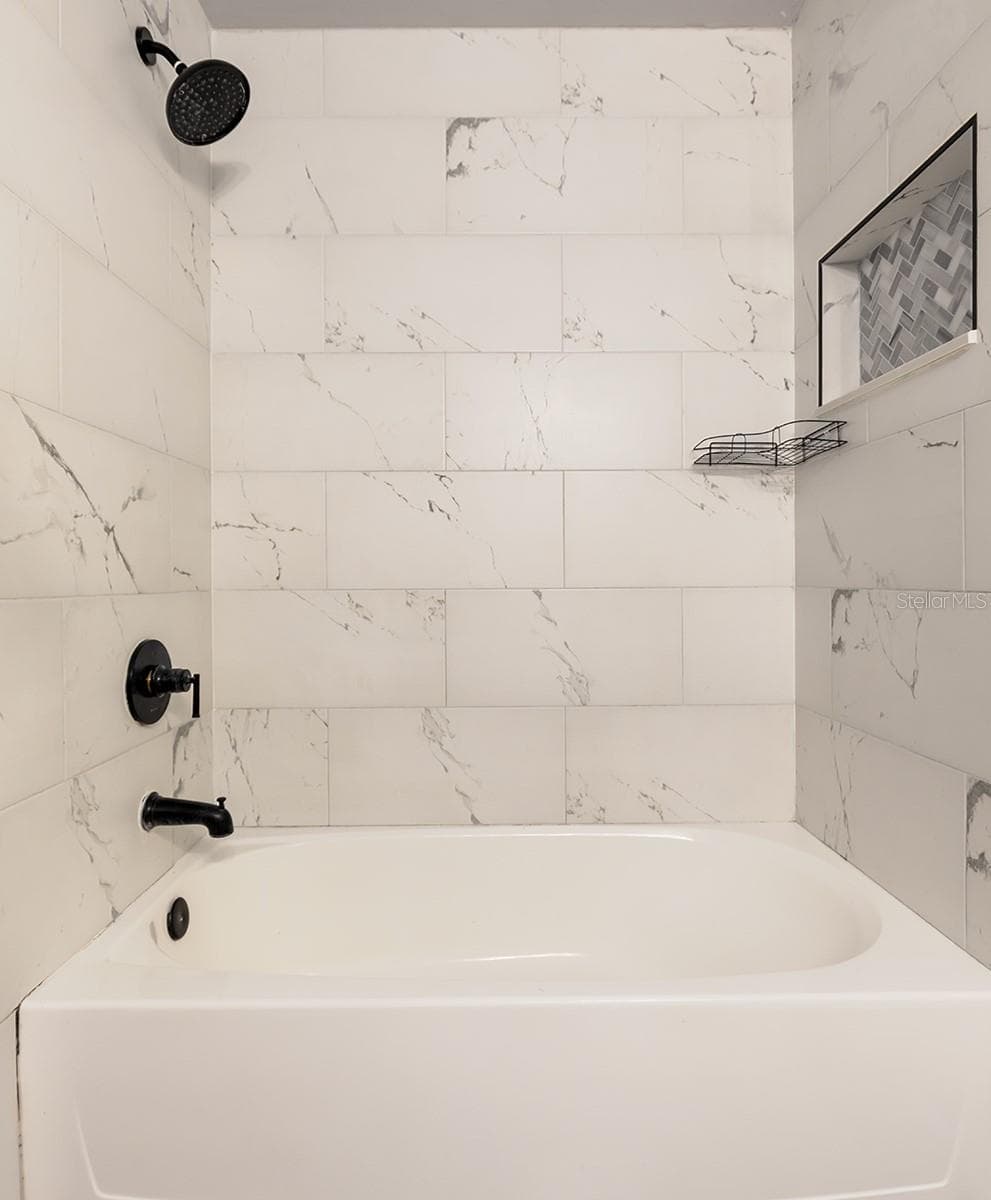 Bathroom - 13015 PLANTATION PARK CIR #1027, ORLANDO