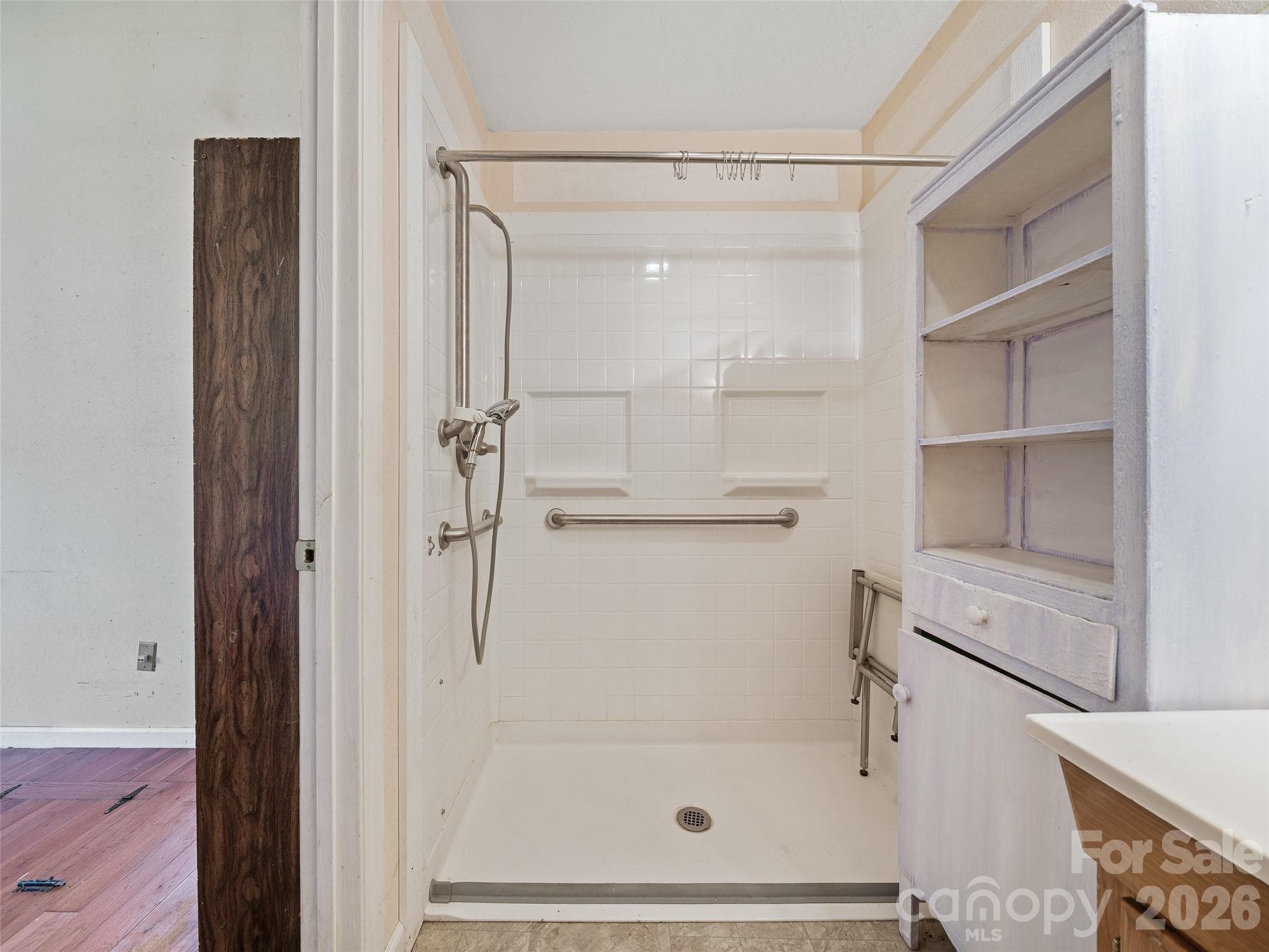 Single Family Residence at 966 Waites Hollifield Road, Marion, photo 9 of 27
