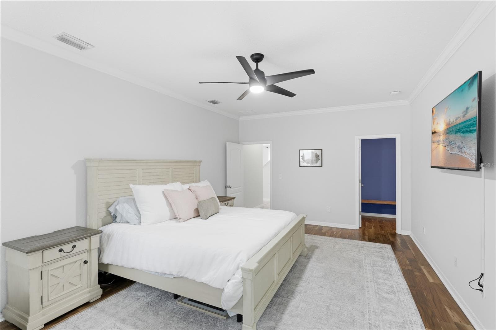Single Family Residence at 5603 AARON CT, SARASOTA, photo 22 of 56