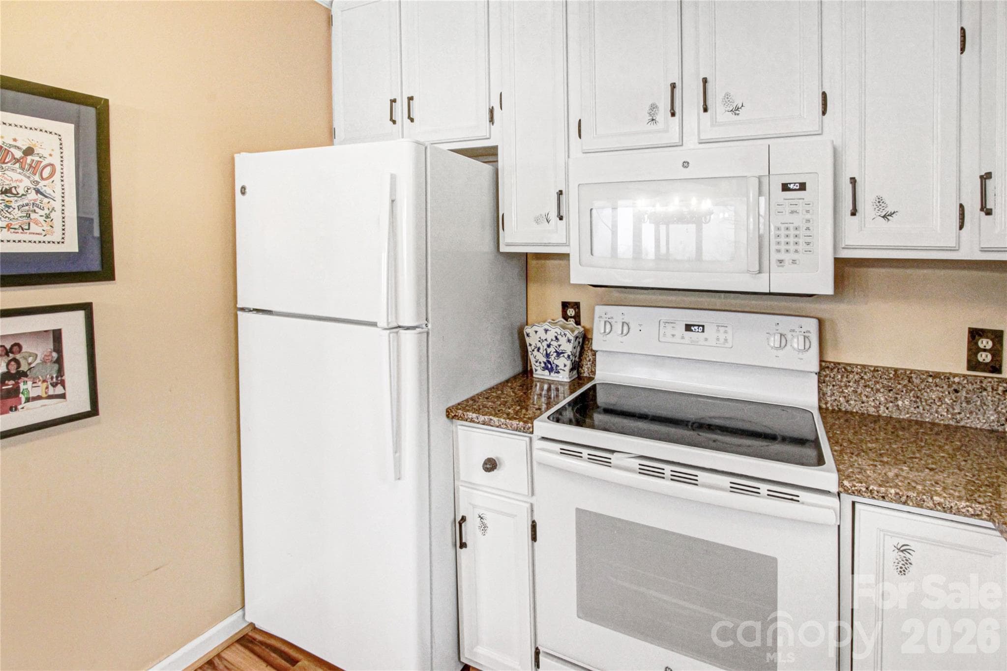 Condominium at 121 Toxaway Views Drive, Lake Toxaway, photo 11 of 45