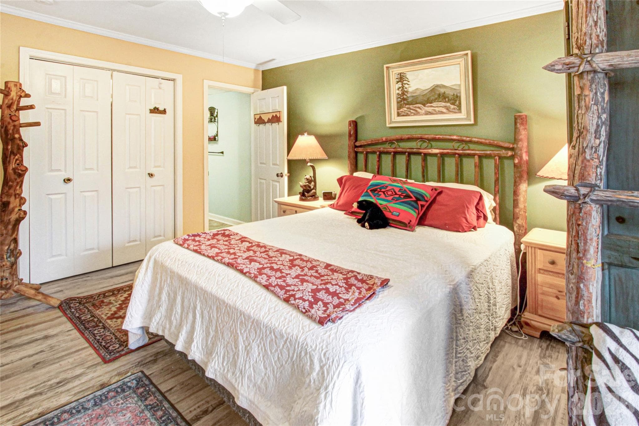 Condominium at 121 Toxaway Views Drive, Lake Toxaway, photo 24 of 45