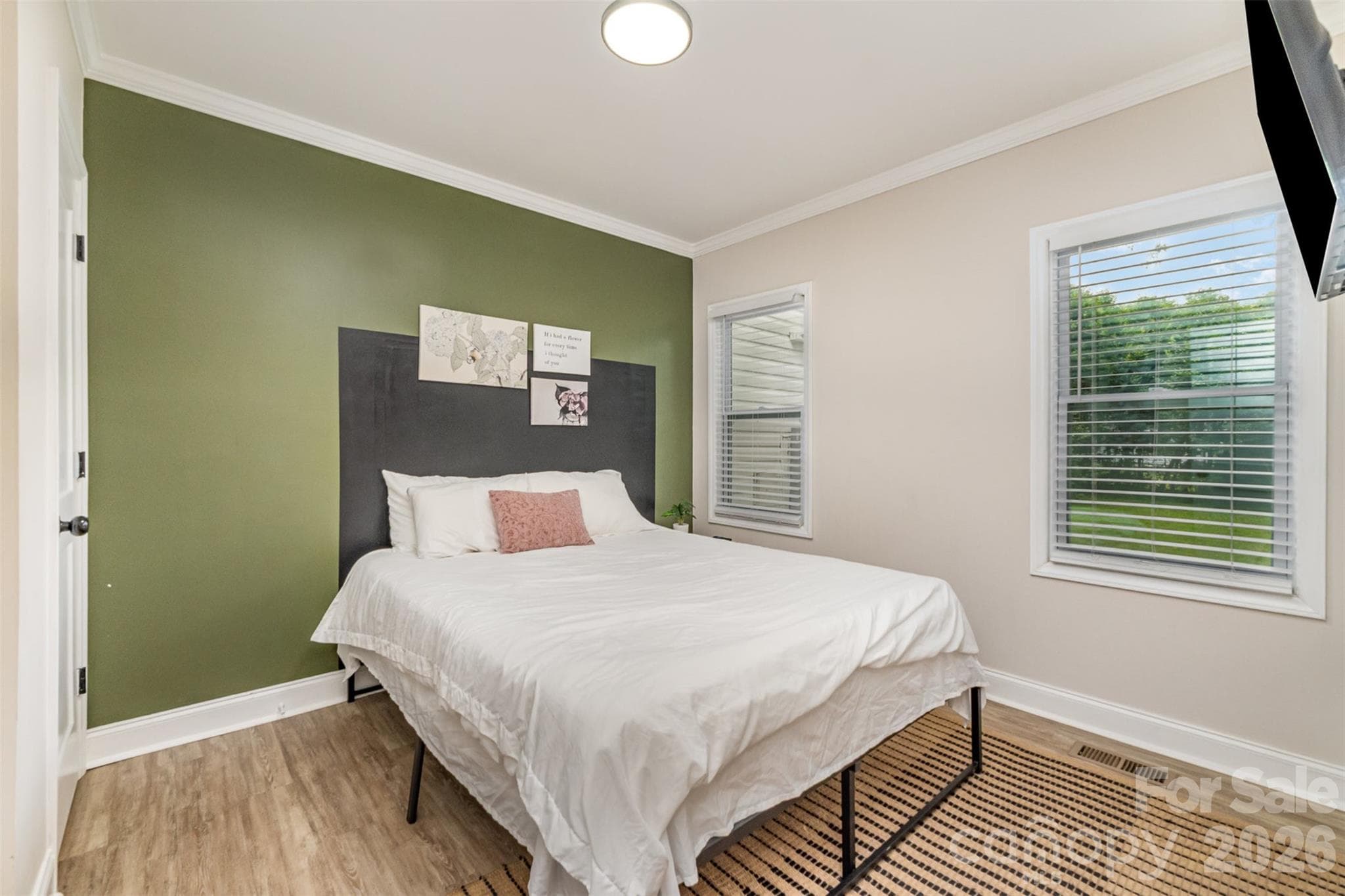 Single Family Residence at Charlotte, photo 15 of 28