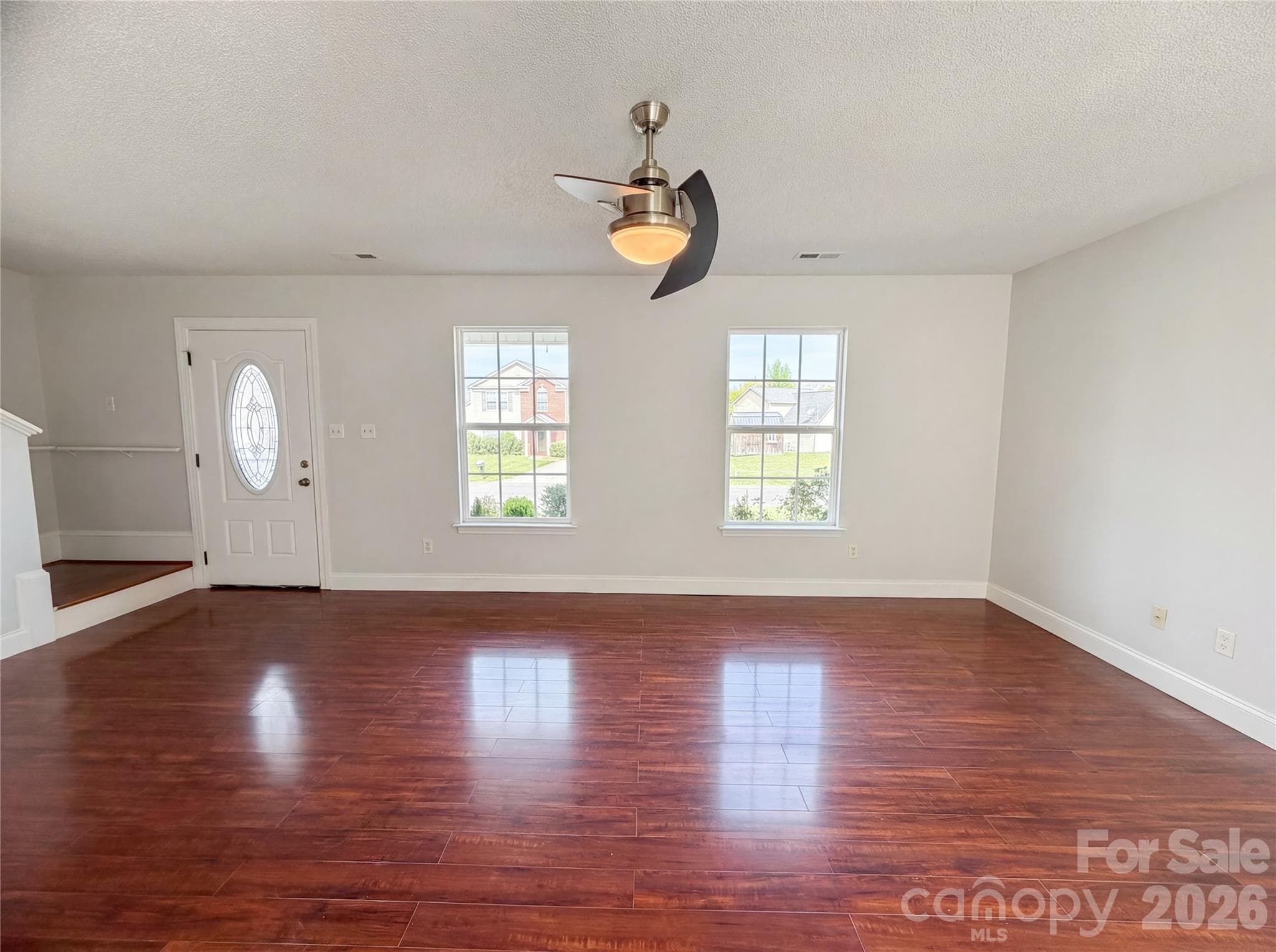 Single Family Residence at 11319 Red Finch Lane, Charlotte, photo 3 of 16