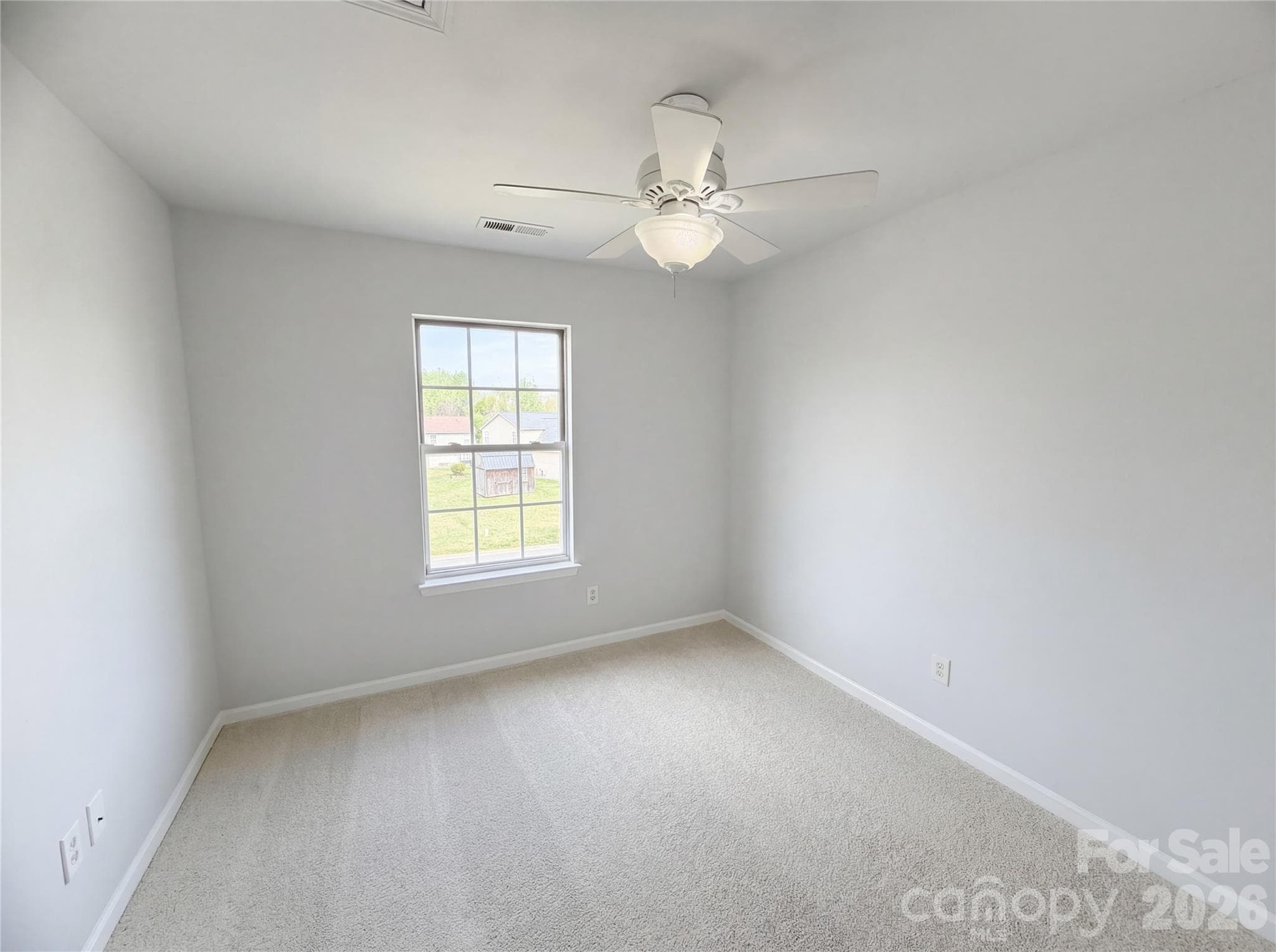 Single Family Residence at 11319 Red Finch Lane, Charlotte, photo 12 of 16