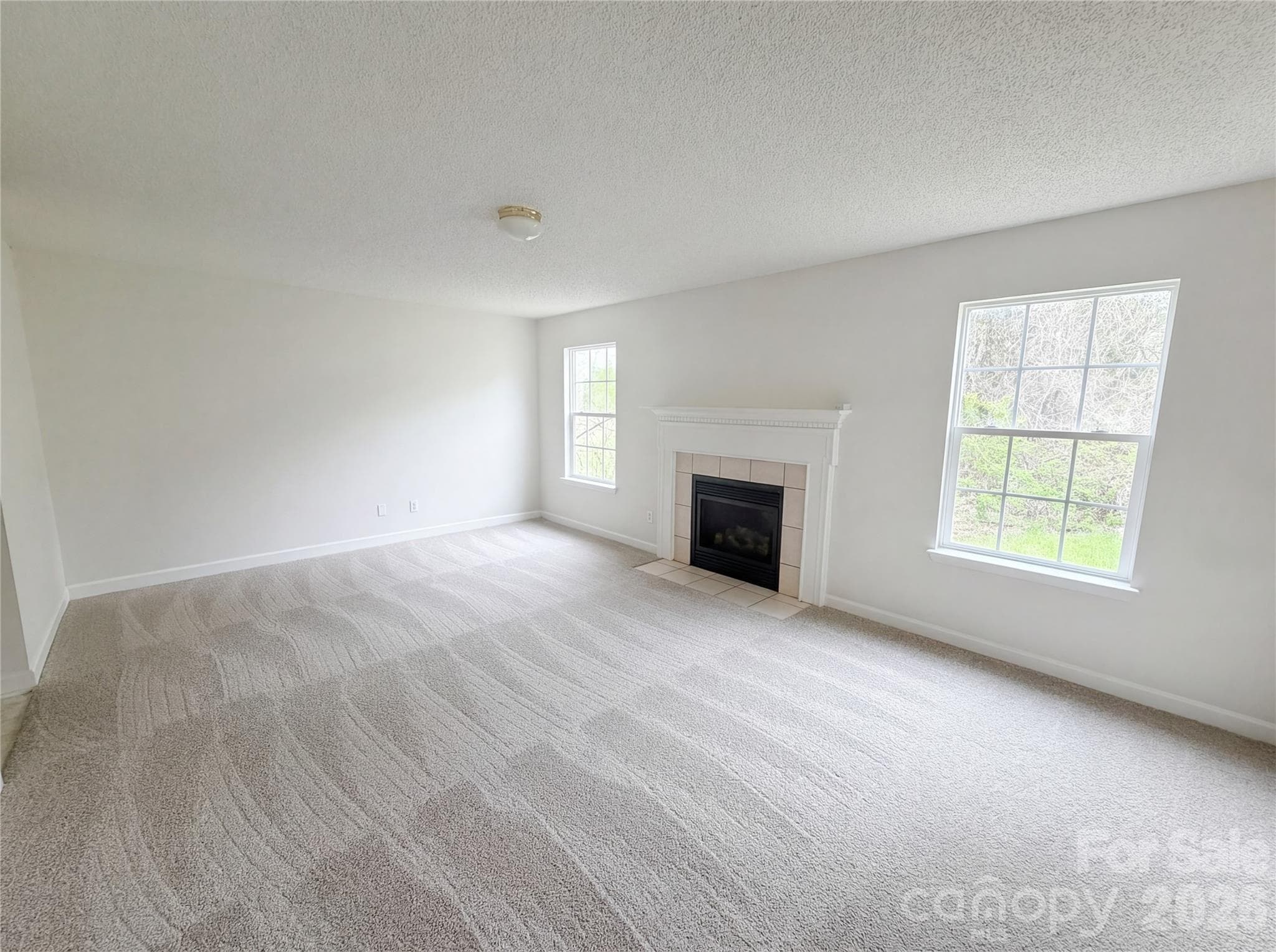 Single Family Residence at 6620 Iron Brigade Lane, Charlotte, photo 3 of 16
