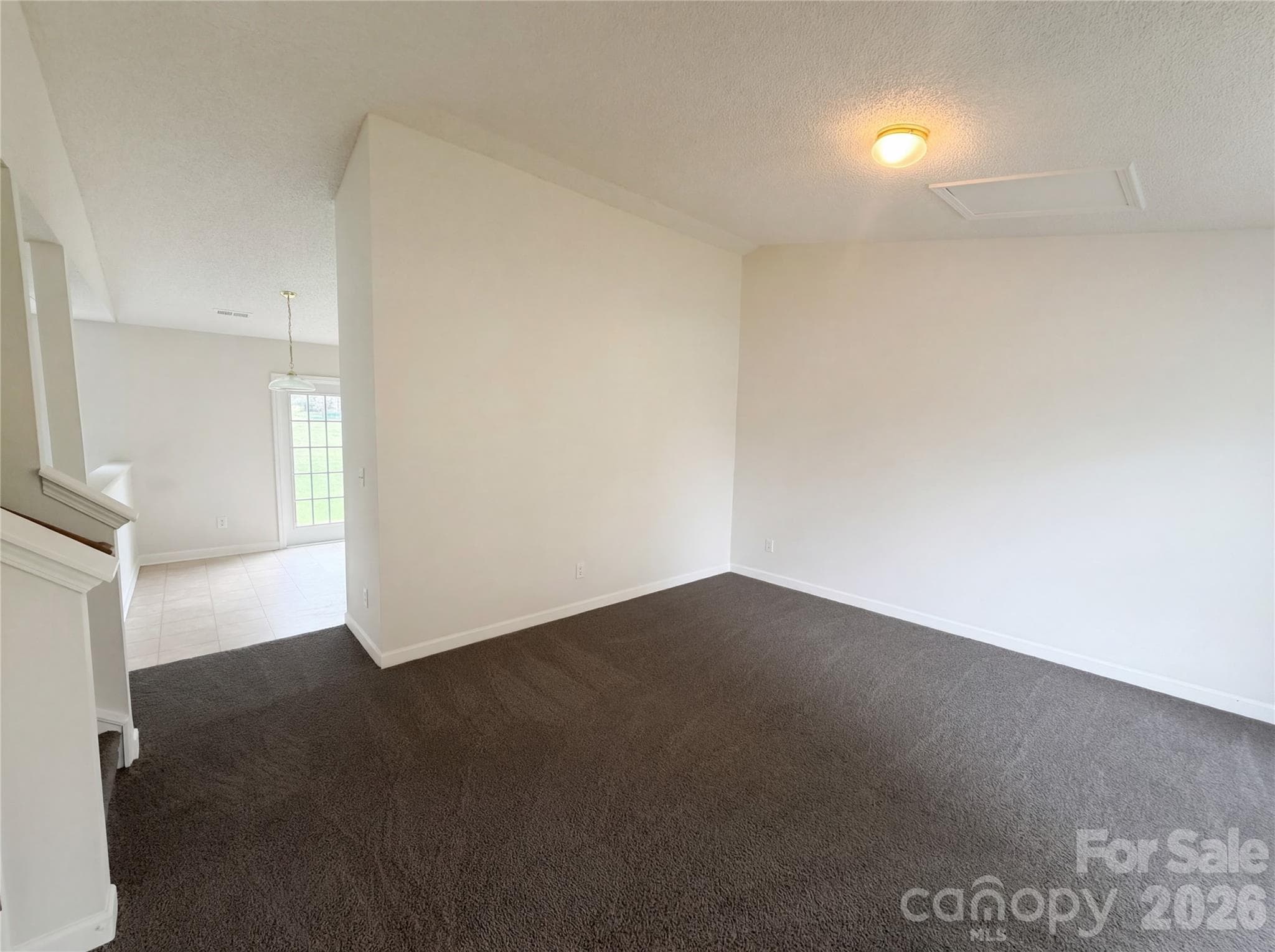 Single Family Residence at 6620 Iron Brigade Lane, Charlotte, photo 6 of 16