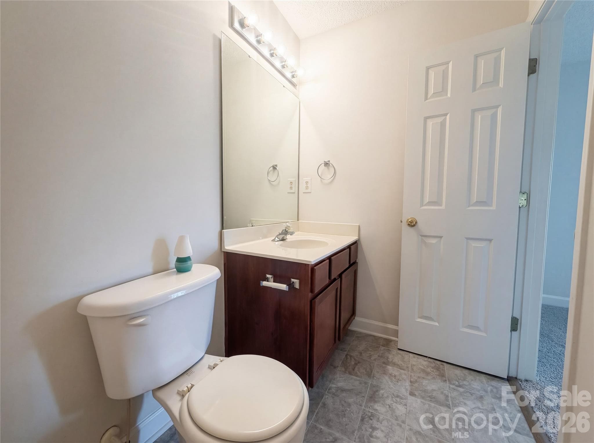 Single Family Residence at 6620 Iron Brigade Lane, Charlotte, photo 10 of 16