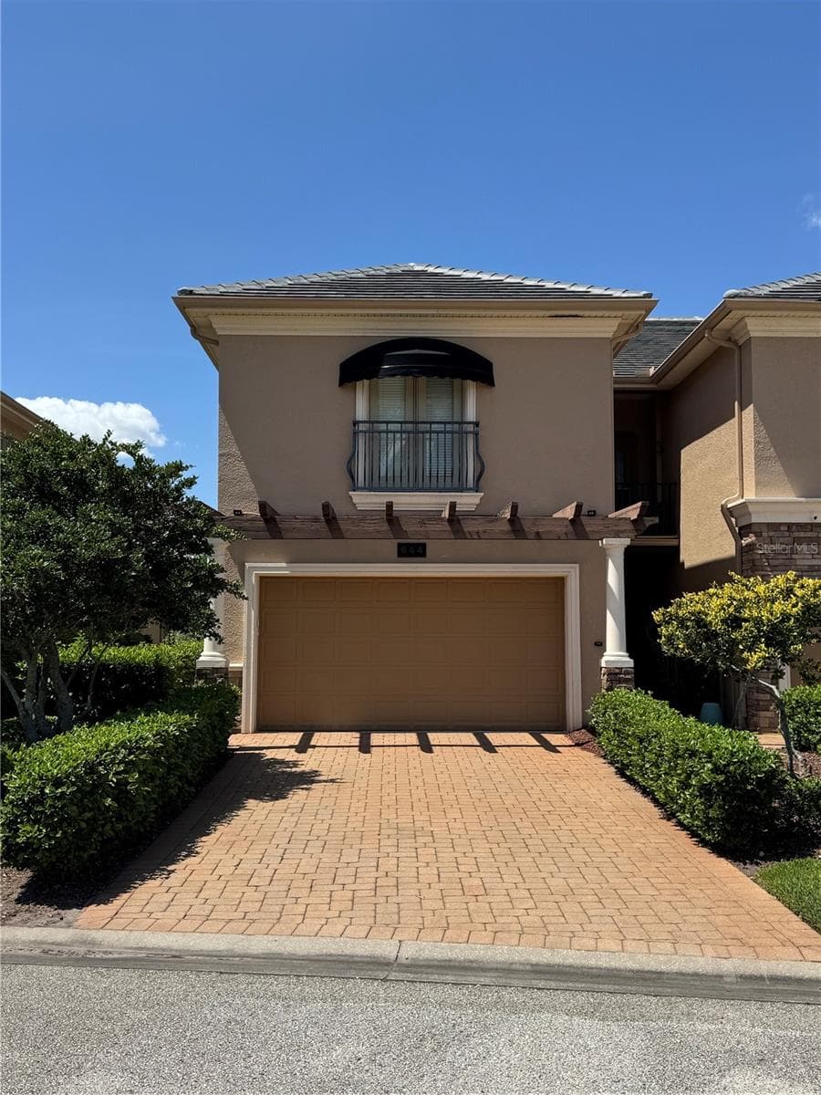 644 SAXONY BLVD