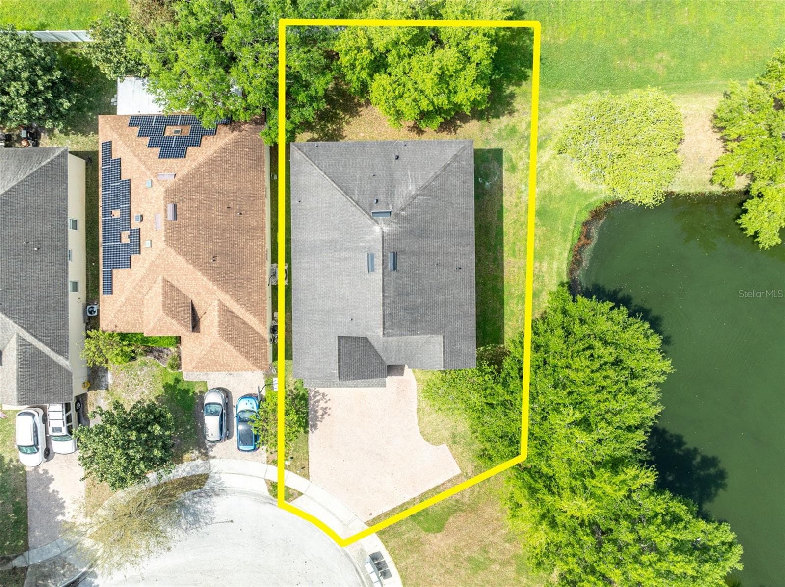 Drone View of Home w/ Pond - 1502 ASHDOWN CT, SANFORD