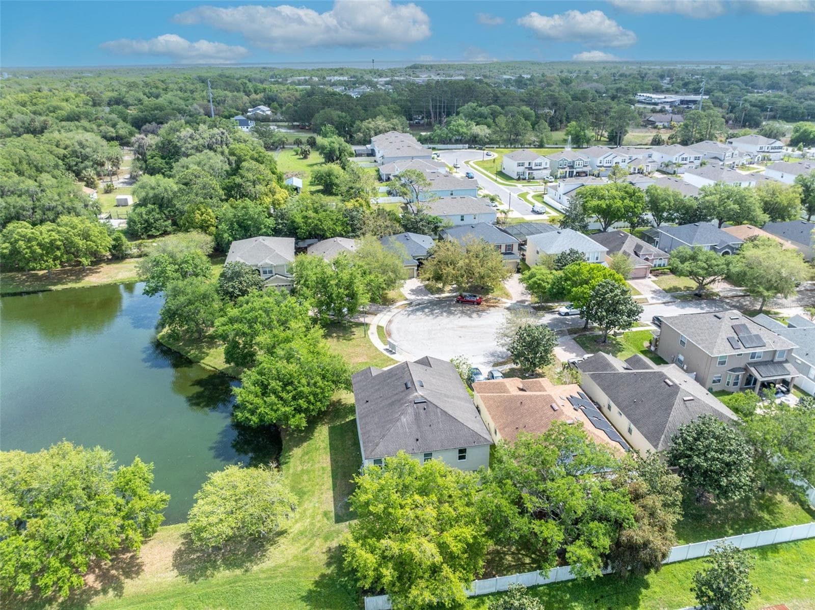 Home Location in Back of Neighborhood beside Pond - 1502 ASHDOWN CT, SANFORD