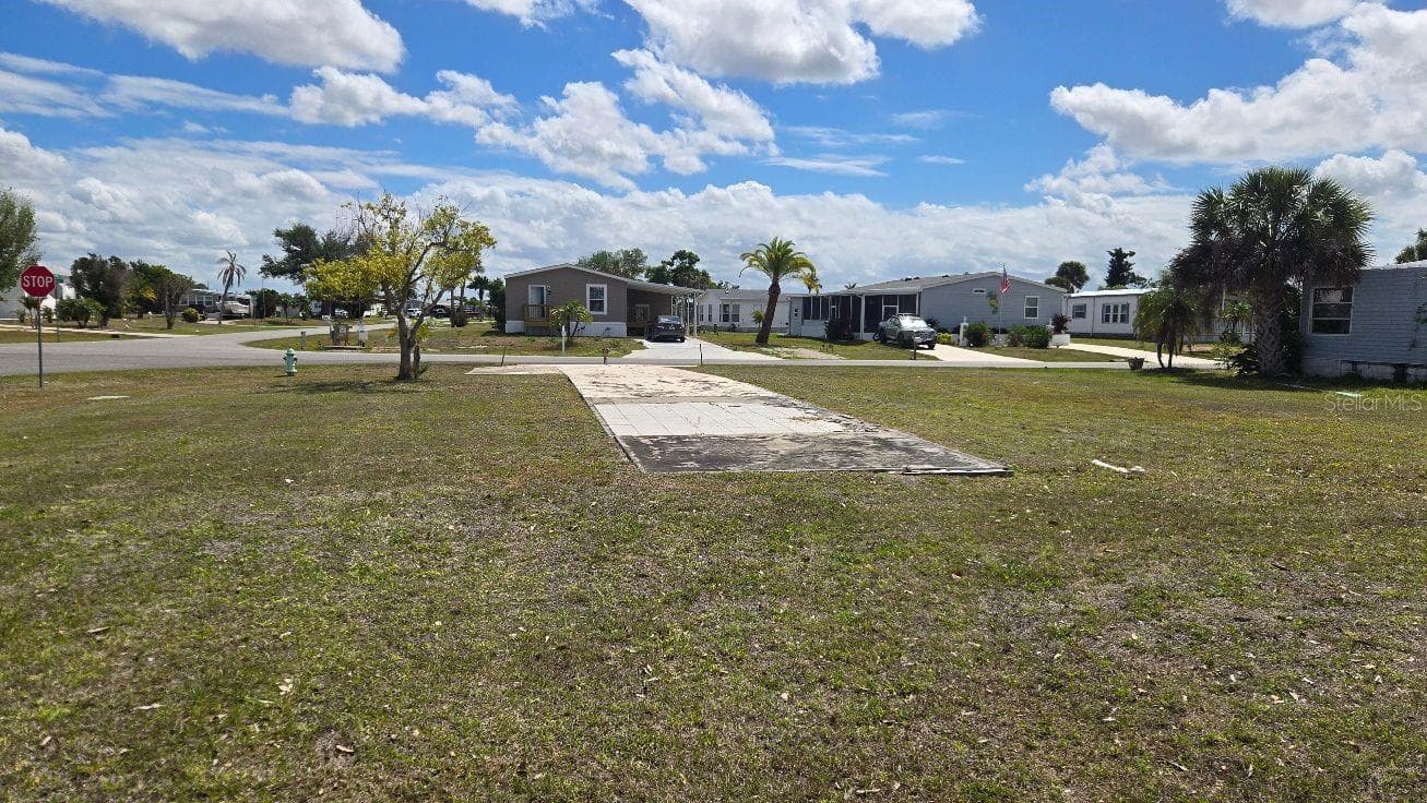 Back to front - 1464 BLUE HERON DR, ENGLEWOOD