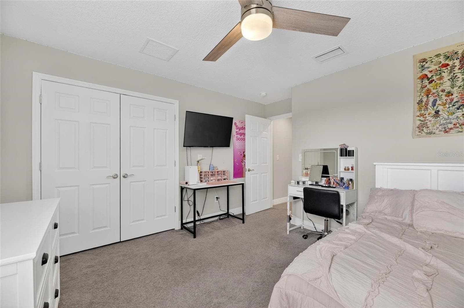 Single Family Residence at 12444 HORSESHOE BEND DR, LITHIA, photo 40 of 89