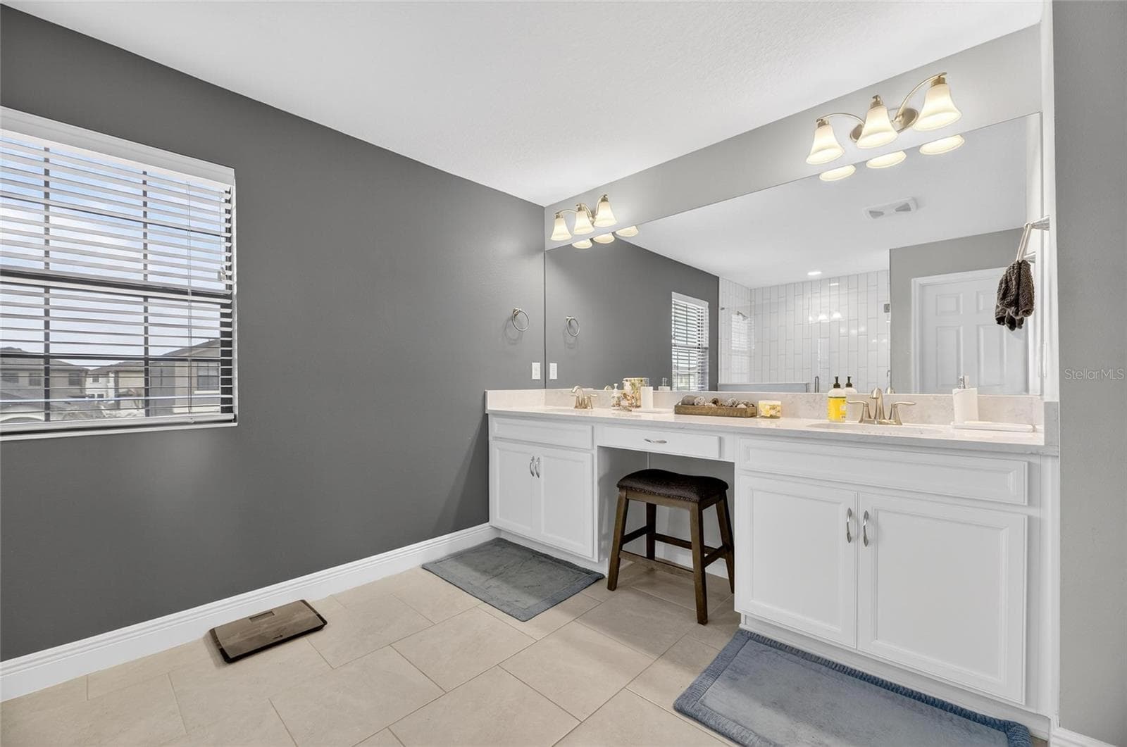 Single Family Residence at 12444 HORSESHOE BEND DR, LITHIA, photo 55 of 89
