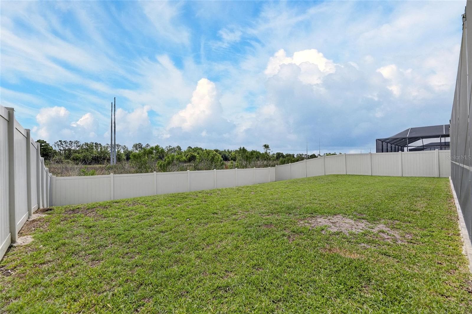 Single Family Residence at 12444 HORSESHOE BEND DR, LITHIA, photo 69 of 89