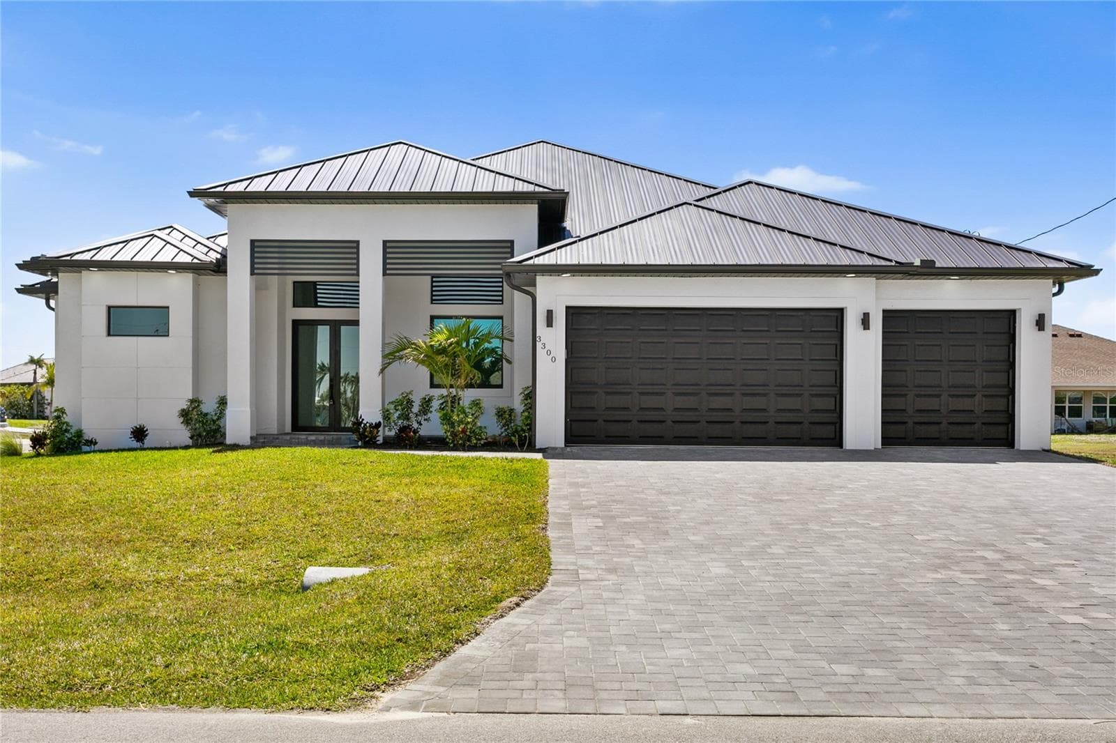 3300 NW 1ST TER